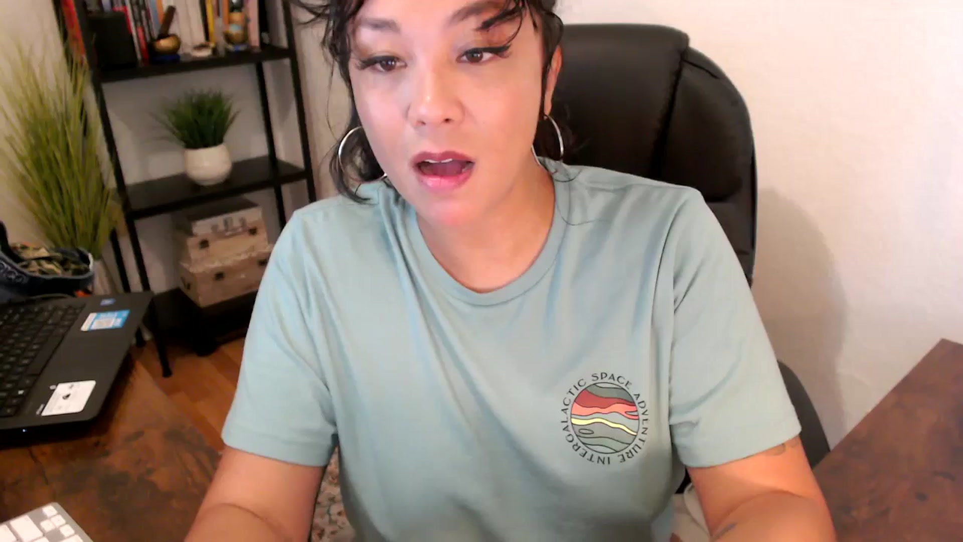 Gallery image thumbnail from MickaylaMoon's myfreecams stream on, 09/11/2024, 15:34 image 2 of 20
