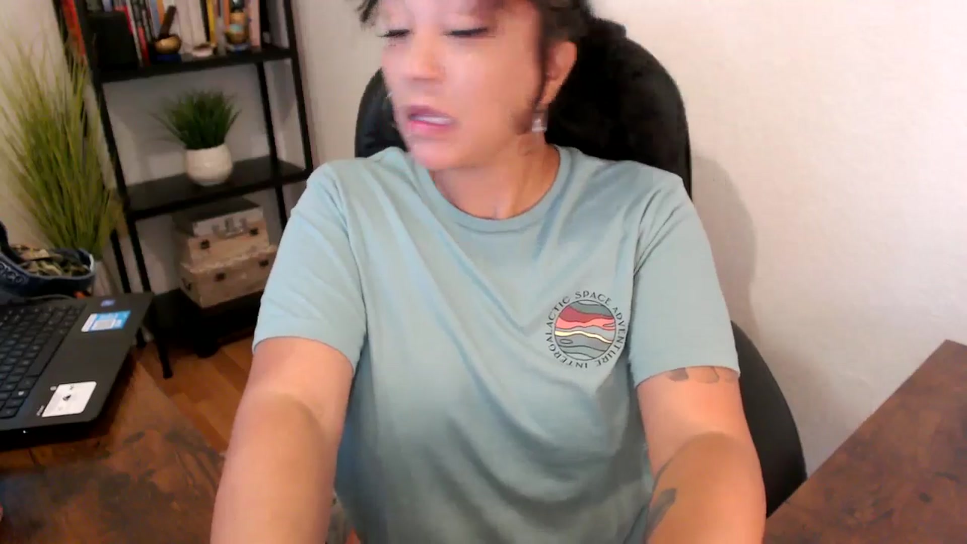 Gallery image thumbnail from MickaylaMoon's myfreecams stream on, 09/11/2024, 15:34 image 15 of 20