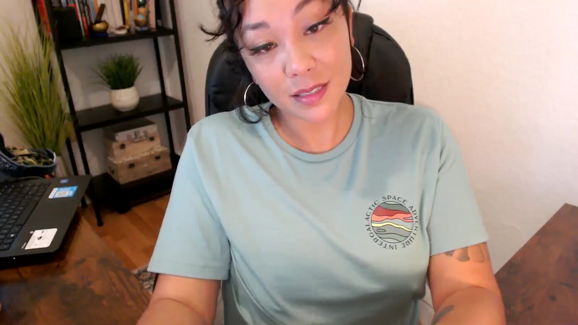 Gallery image thumbnail from MickaylaMoon's myfreecams stream on, 09/11/2024, 15:34 image 19 of 20