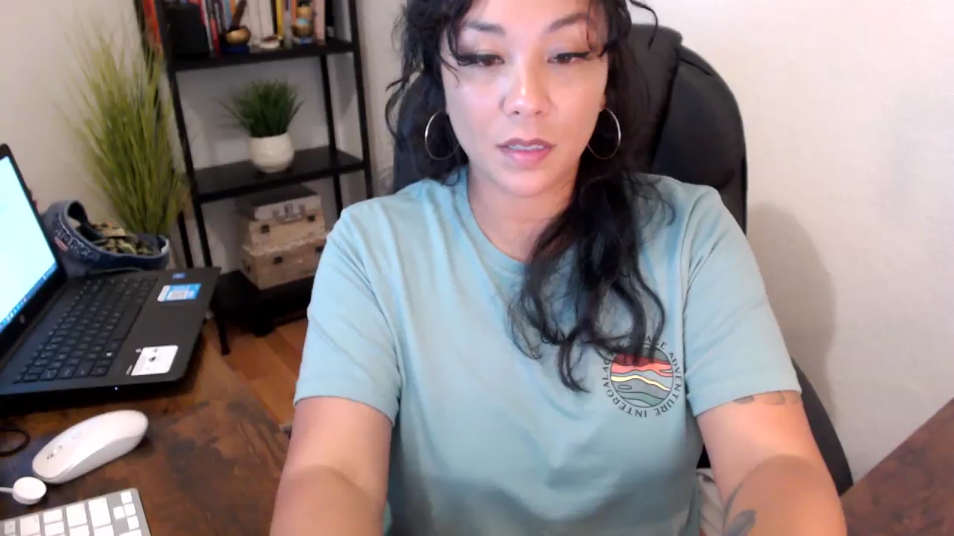 Gallery image thumbnail from MickaylaMoon's myfreecams stream on, 09/11/2024, 20:31 image 12 of 20