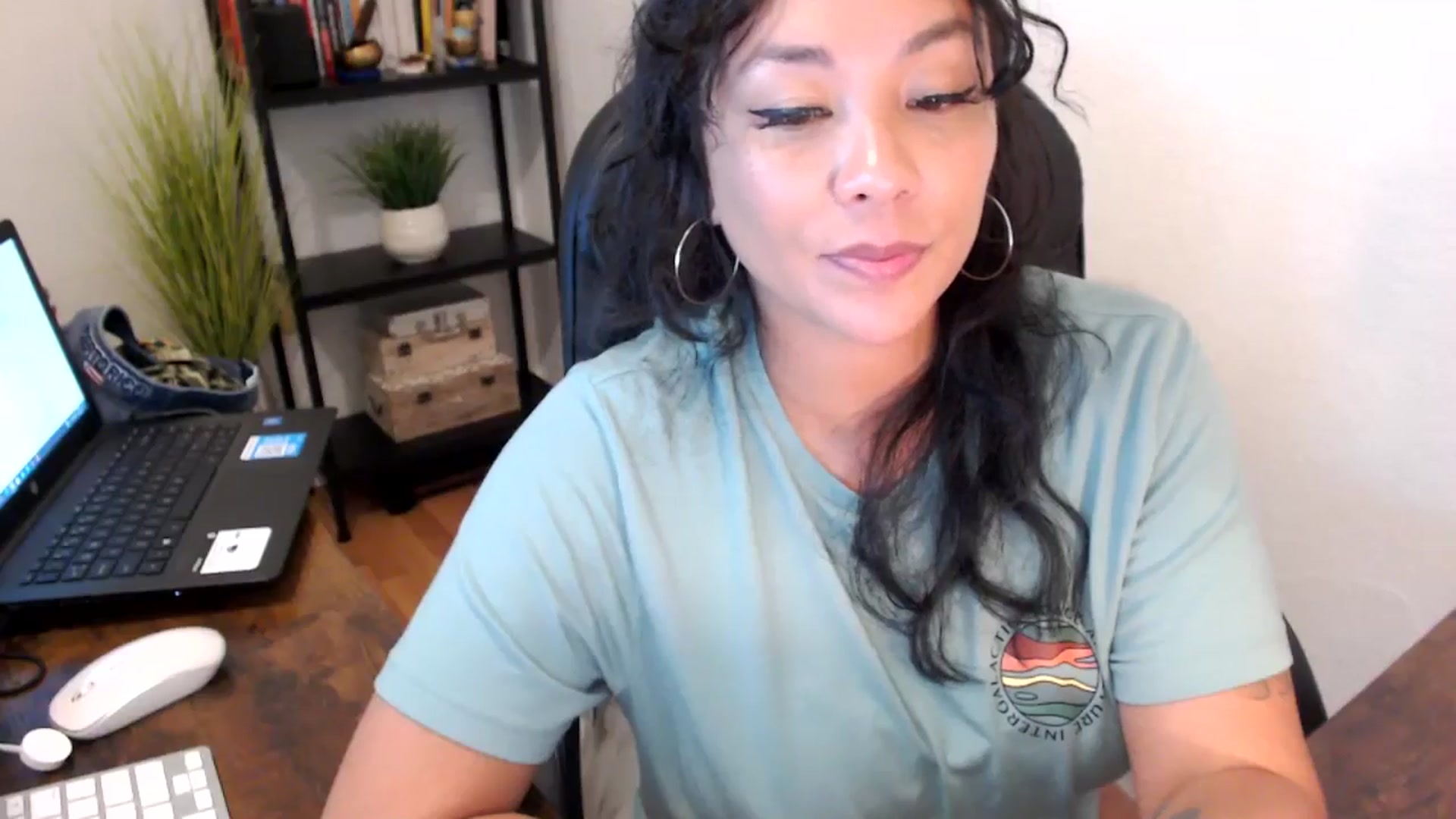 Gallery image thumbnail from MickaylaMoon's myfreecams stream on, 09/11/2024, 20:31 image 18 of 20