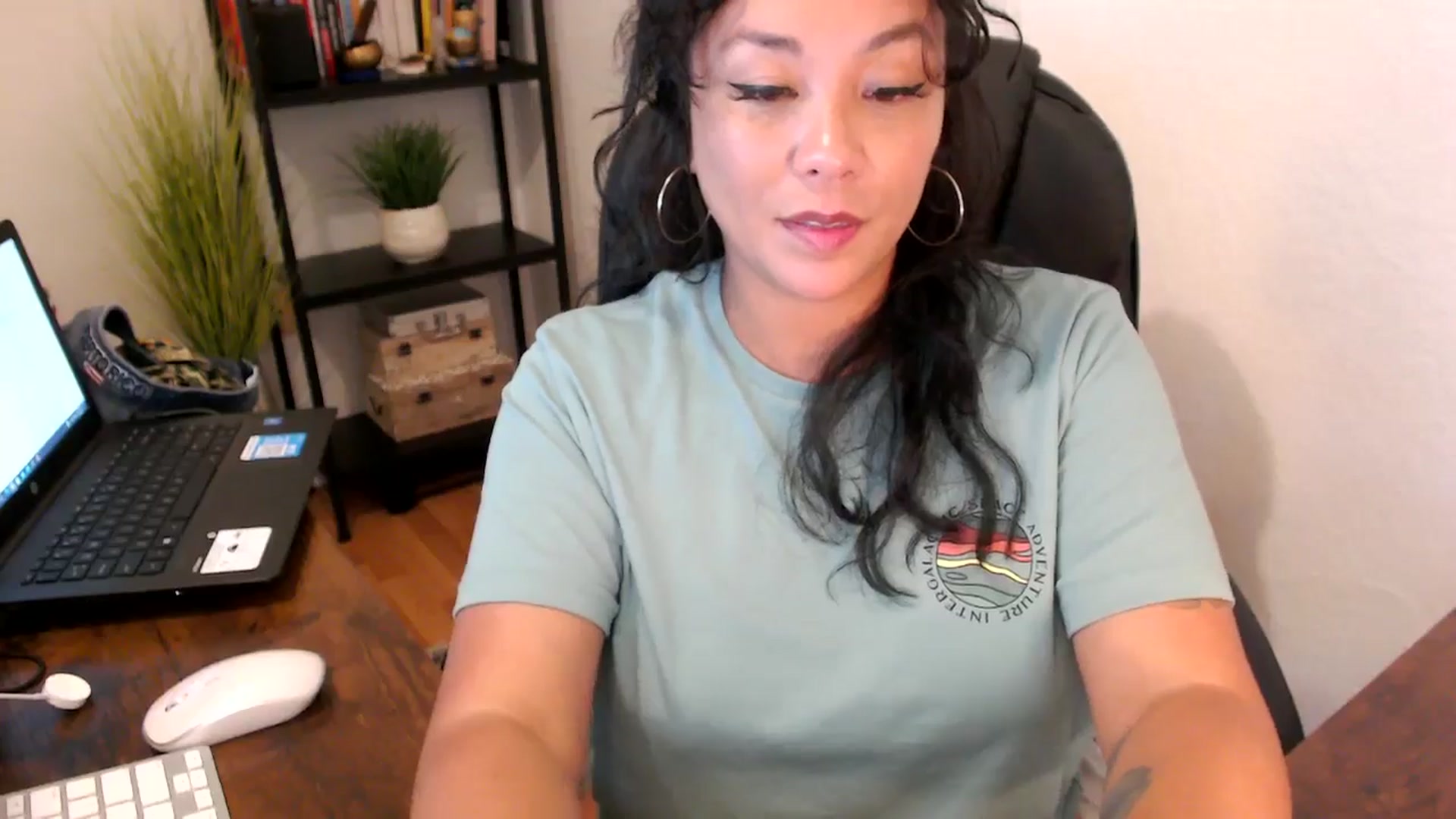 Gallery image thumbnail from MickaylaMoon's myfreecams stream on, 09/11/2024, 20:31 image 8 of 20