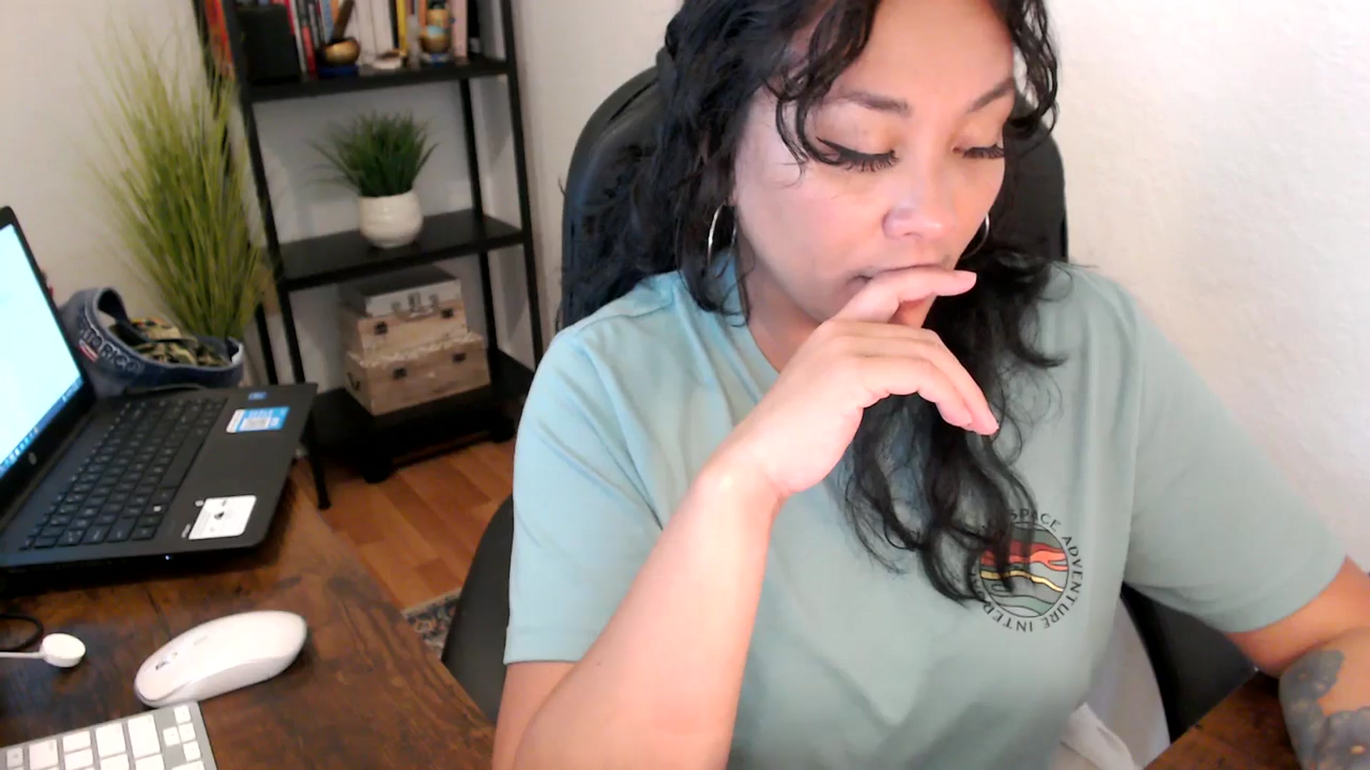 Gallery image thumbnail from MickaylaMoon's myfreecams stream on, 09/11/2024, 20:31 image 4 of 20