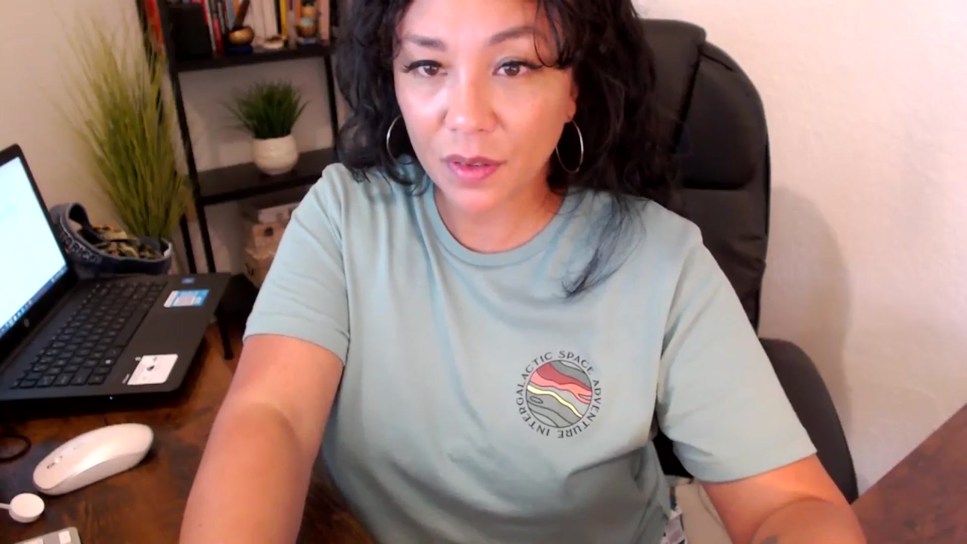 Gallery image thumbnail from MickaylaMoon's myfreecams stream on, 09/11/2024, 20:59 image 19 of 20