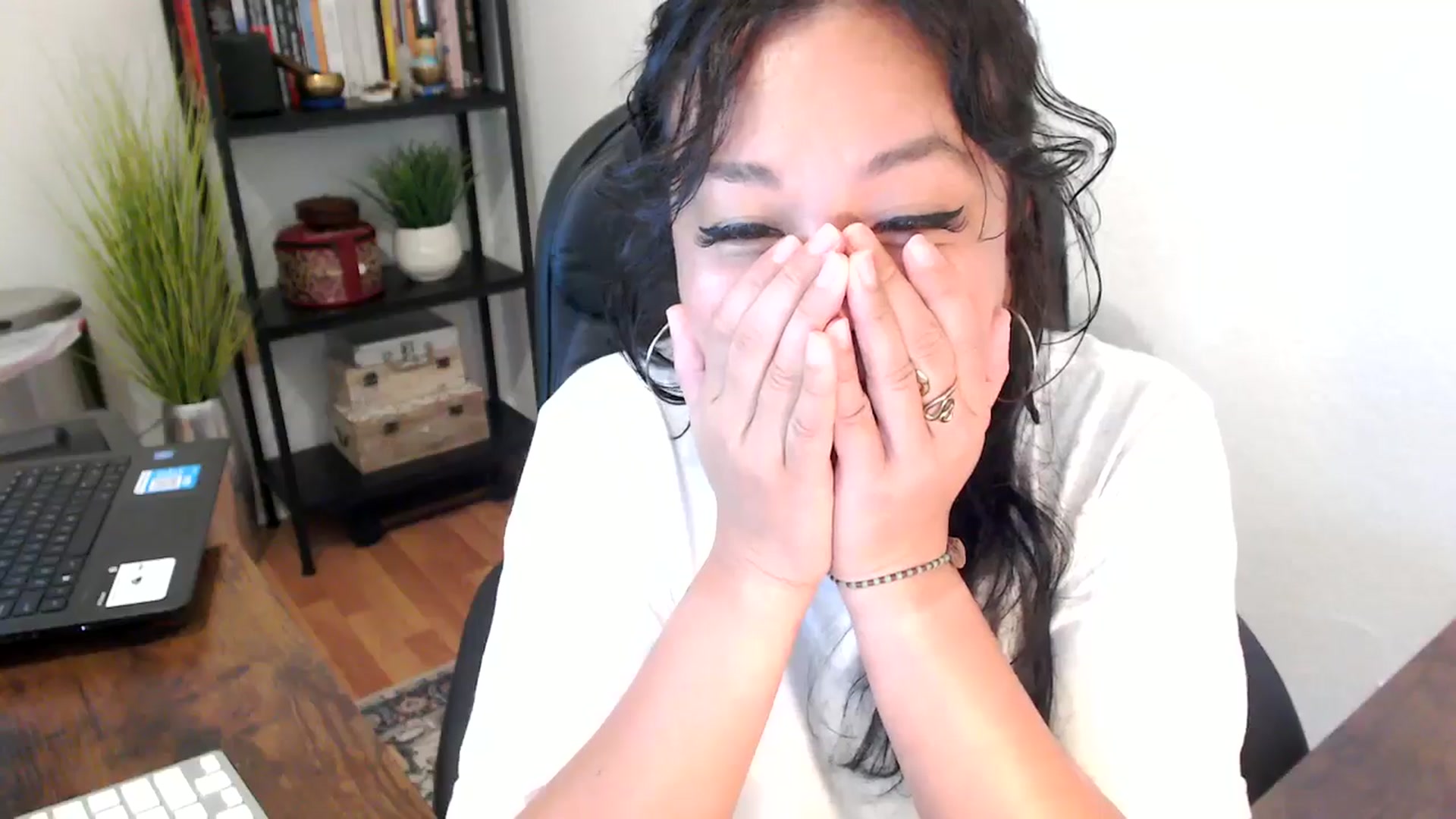 Gallery image thumbnail from MickaylaMoon's myfreecams stream on, 09/12/2024, 18:07 image 8 of 20