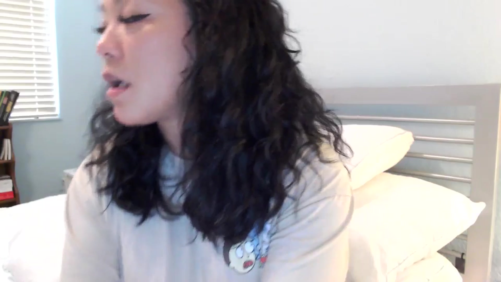 Gallery image thumbnail from MickaylaStar's myfreecams stream on, 01/12/2025, 19:45 image 4 of 20