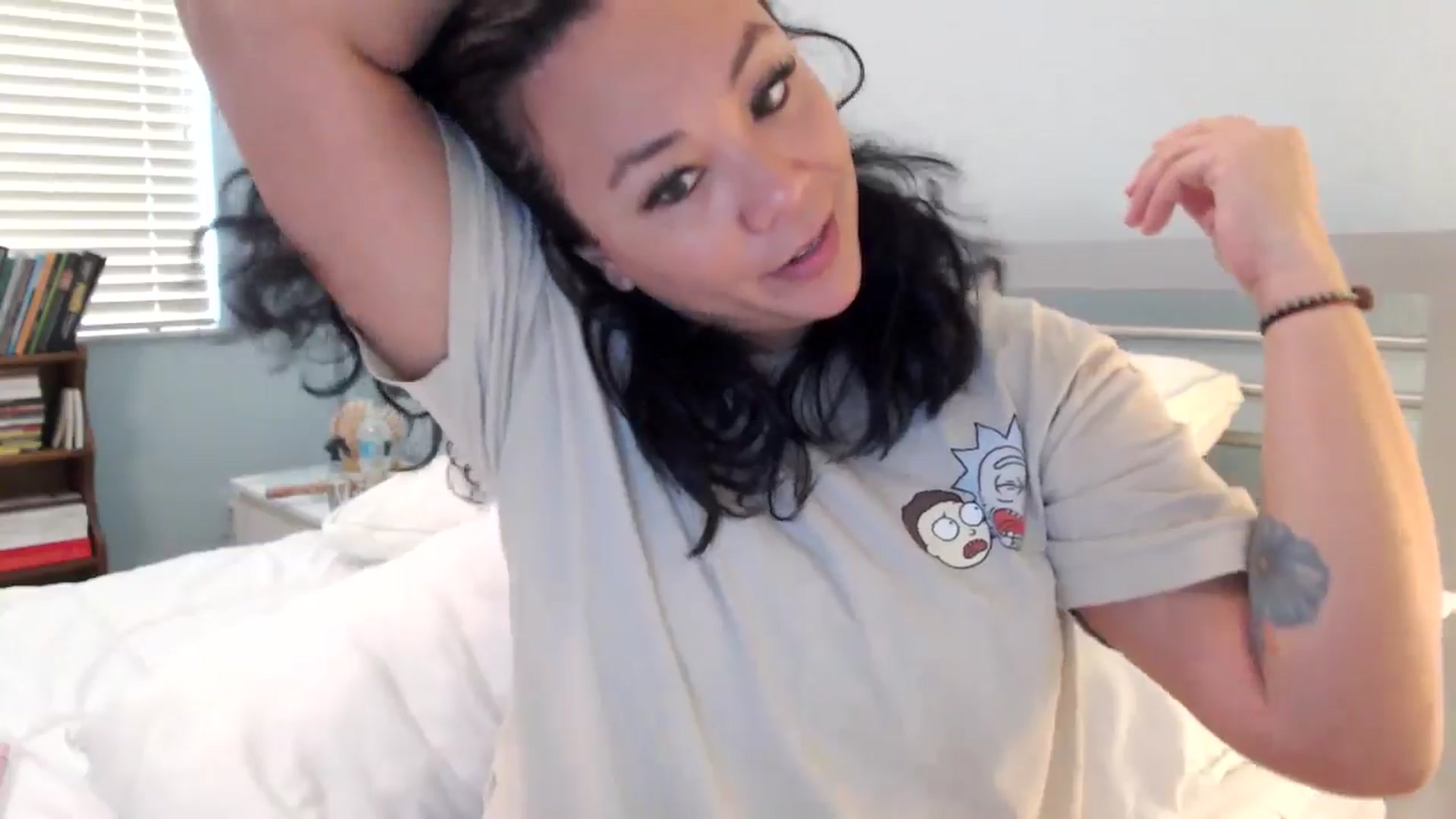 Gallery image thumbnail from MickaylaStar's myfreecams stream on, 01/12/2025, 19:45 image 11 of 20