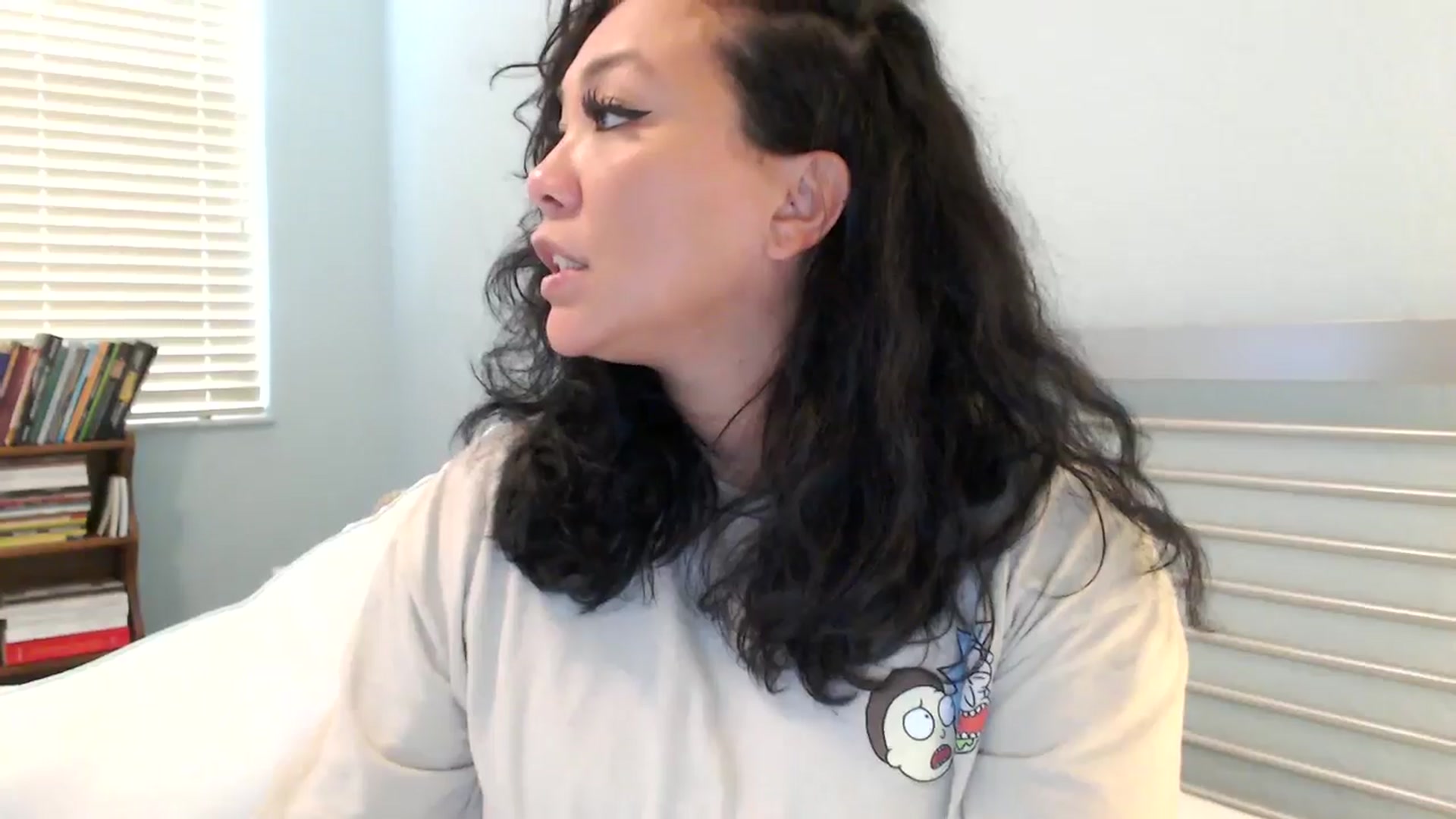 Gallery image thumbnail from MickaylaStar's myfreecams stream on, 01/12/2025, 21:04 image 6 of 20