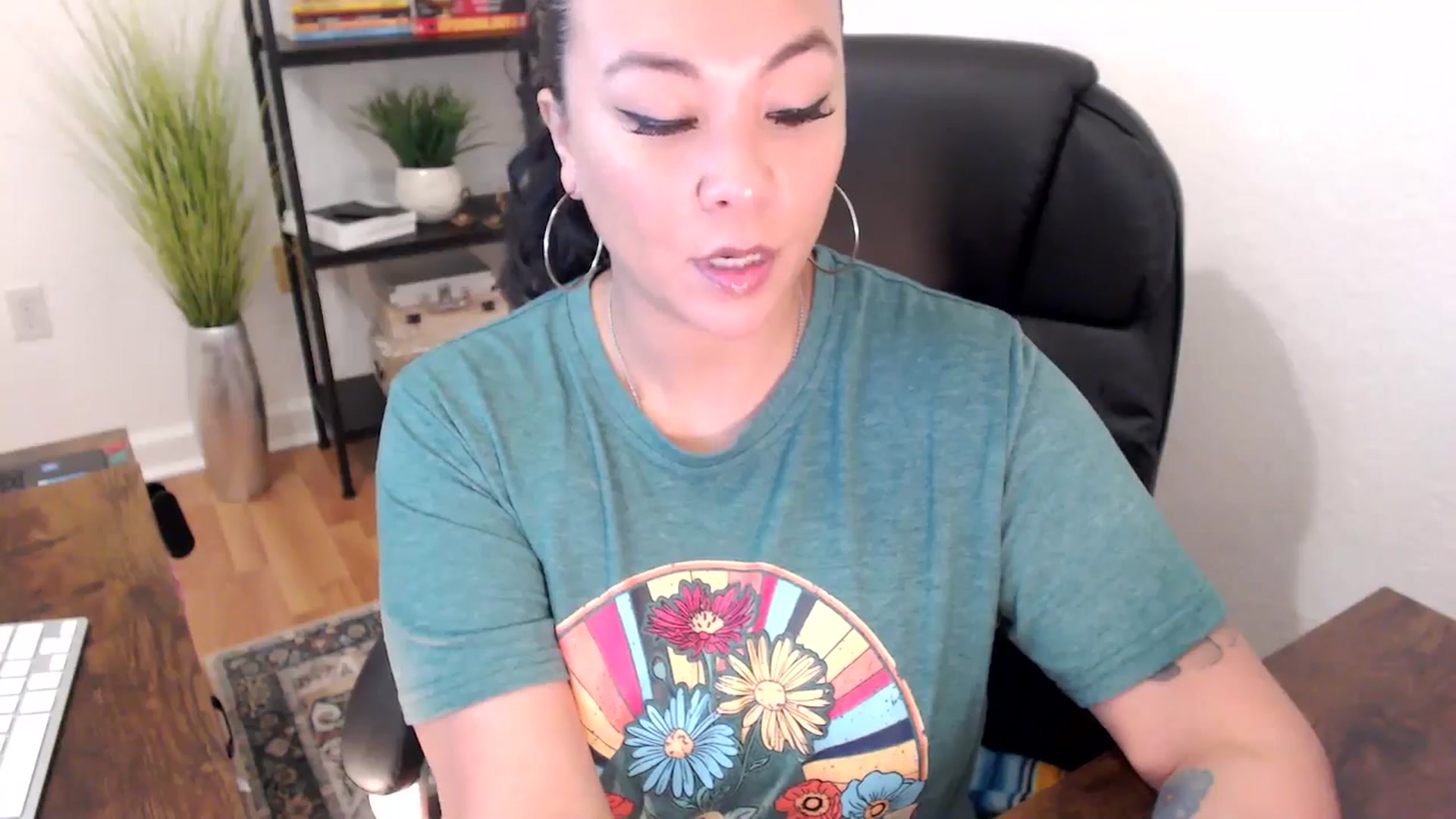 Gallery image thumbnail from MickaylaStar's myfreecams stream on, 01/13/2025, 16:49 image 10 of 20
