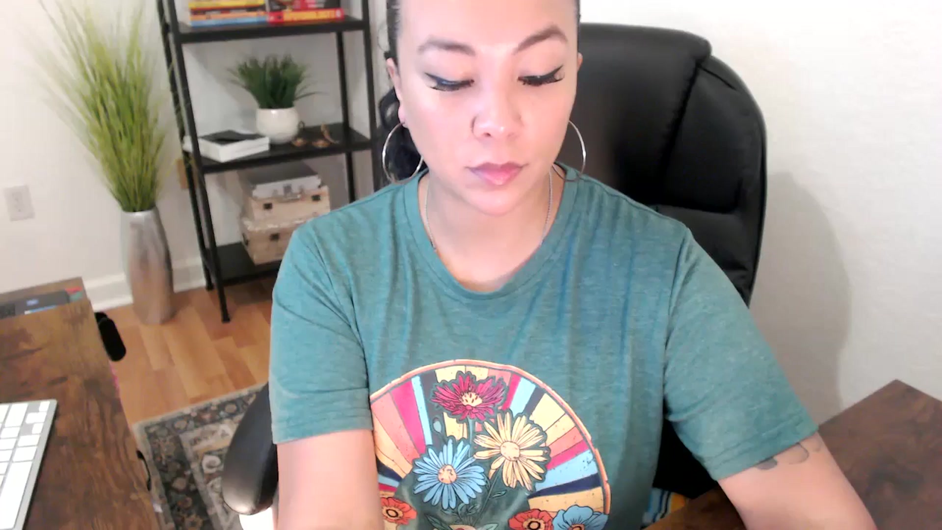 Gallery image thumbnail from MickaylaStar's myfreecams stream on, 01/13/2025, 16:49 image 6 of 20