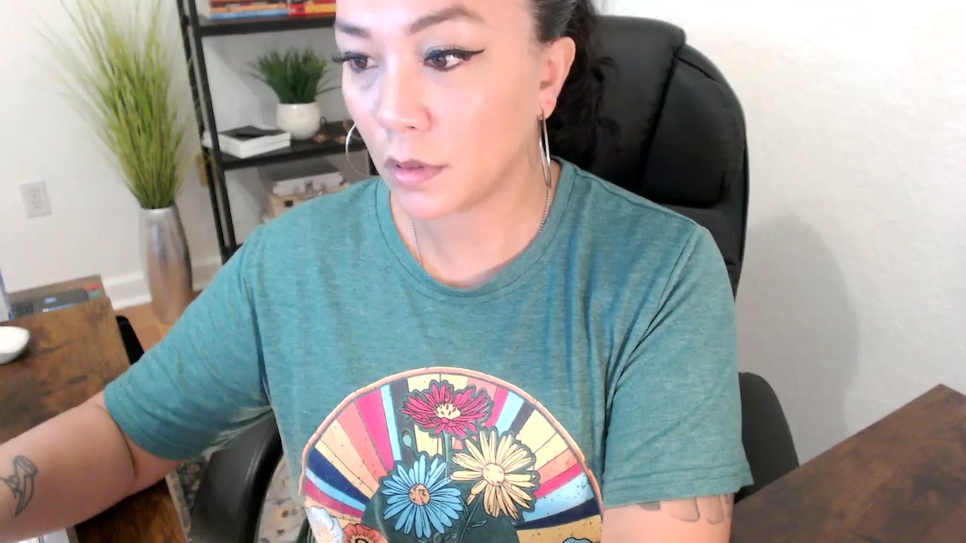 Gallery image thumbnail from MickaylaStar's myfreecams stream on, 01/13/2025, 19:50 image 12 of 20