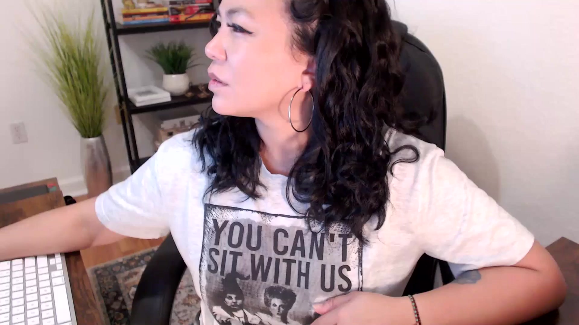Gallery image thumbnail from MickaylaStar's myfreecams stream on, 01/14/2025, 17:00 image 2 of 20