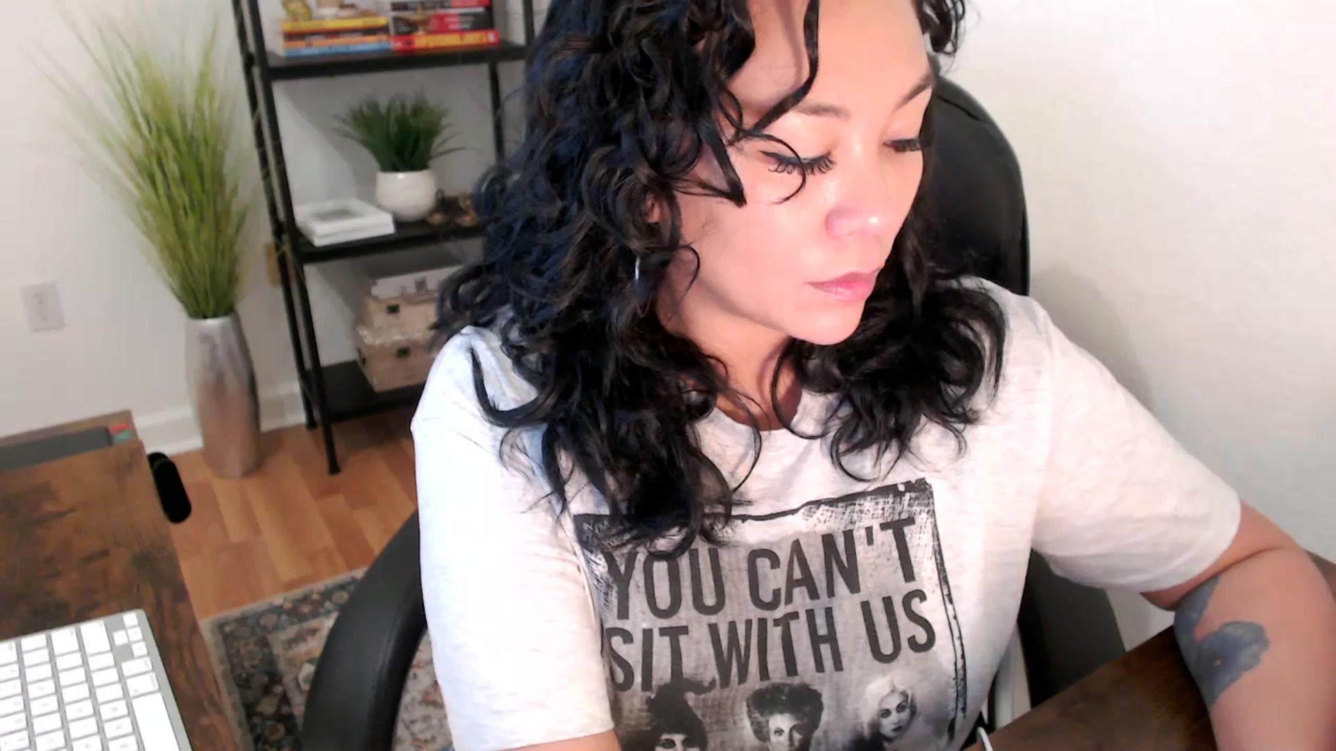 Gallery image thumbnail from MickaylaStar's myfreecams stream on, 01/14/2025, 17:00 image 18 of 20