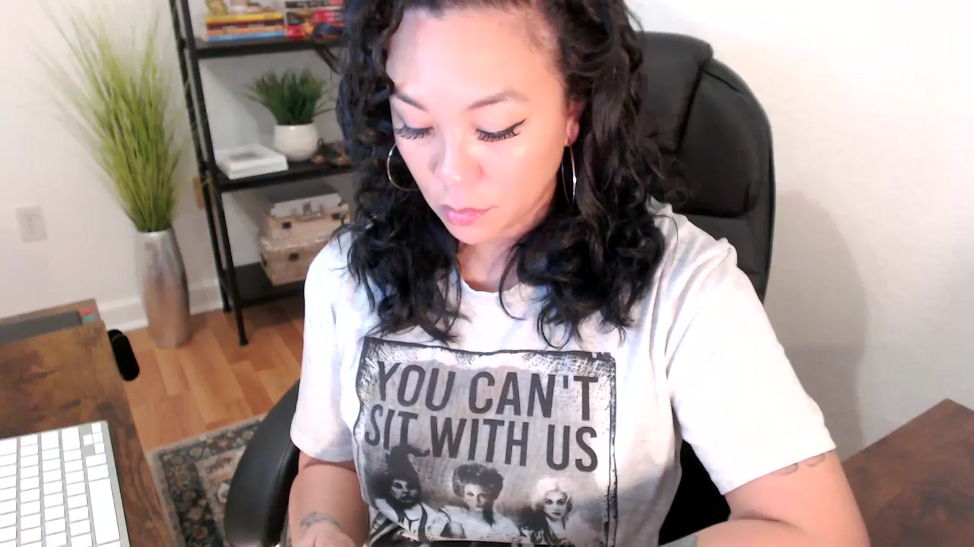 Gallery image thumbnail from MickaylaStar's myfreecams stream on, 01/14/2025, 17:00 image 6 of 20