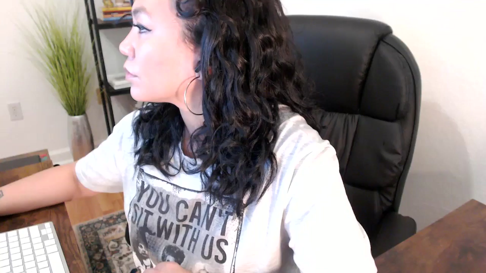 Gallery image thumbnail from MickaylaStar's myfreecams stream on, 01/14/2025, 17:00 image 20 of 20
