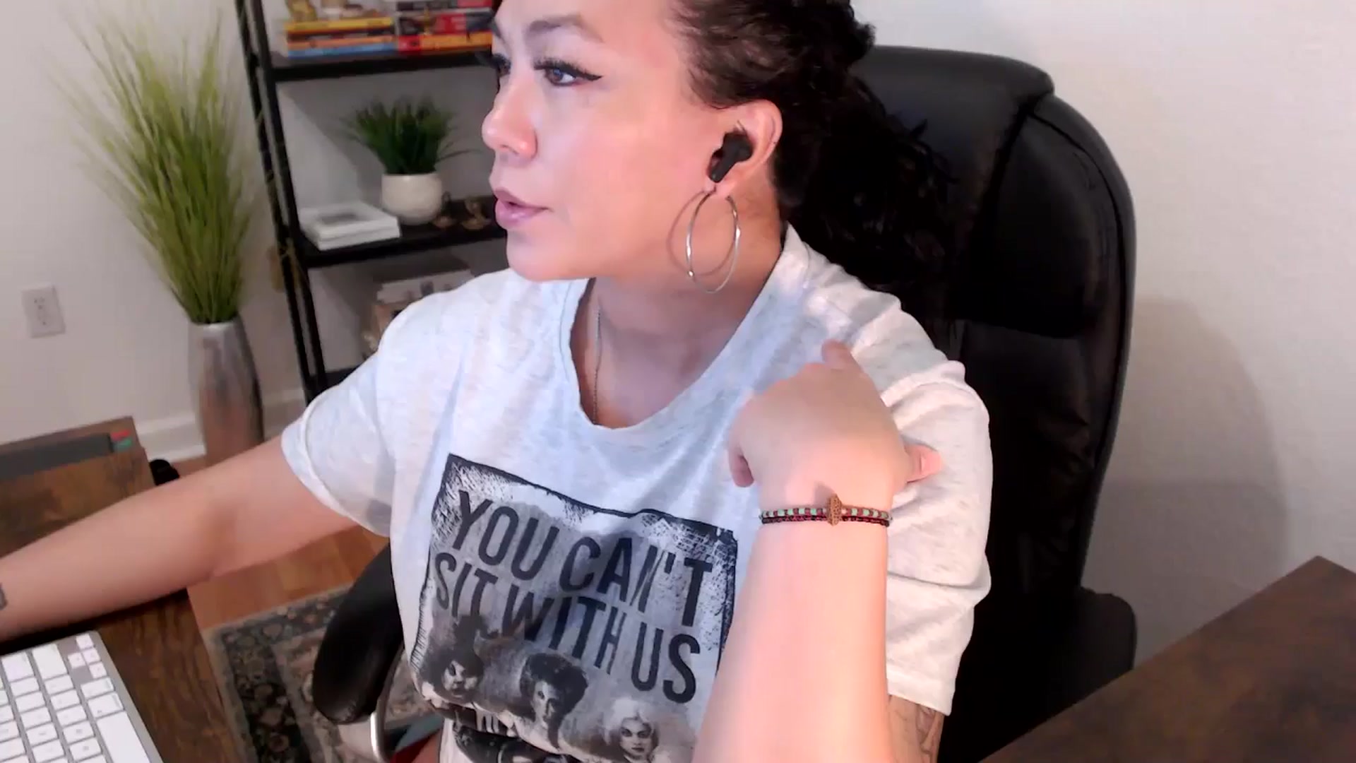 Gallery image thumbnail from MickaylaStar's myfreecams stream on, 01/14/2025, 17:28 image 19 of 20