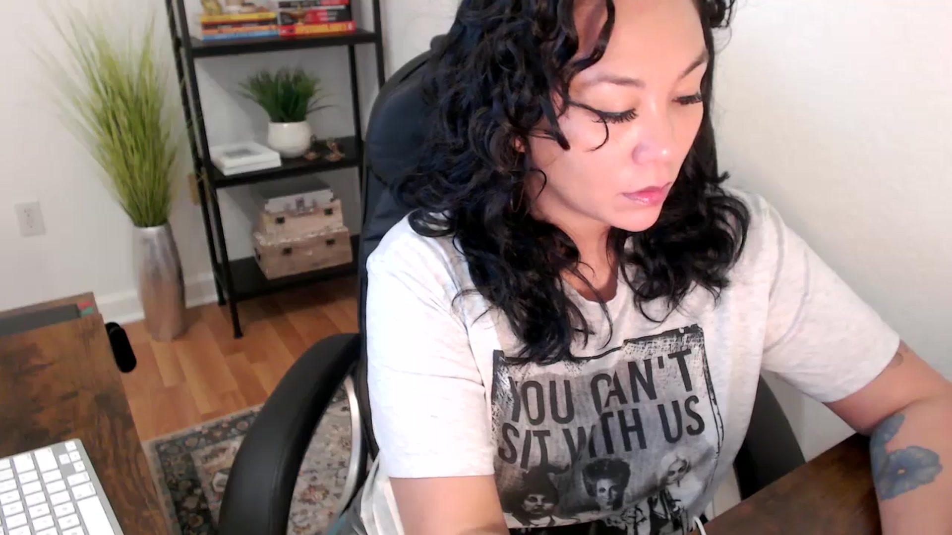 Gallery image thumbnail from MickaylaStar's myfreecams stream on, 01/14/2025, 17:28 image 10 of 20