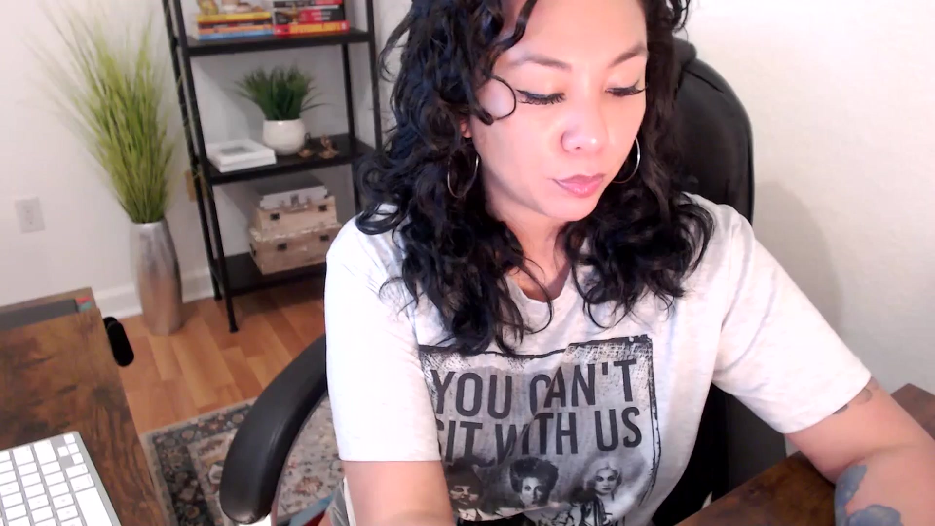 Gallery image thumbnail from MickaylaStar's myfreecams stream on, 01/14/2025, 17:28 image 9 of 20