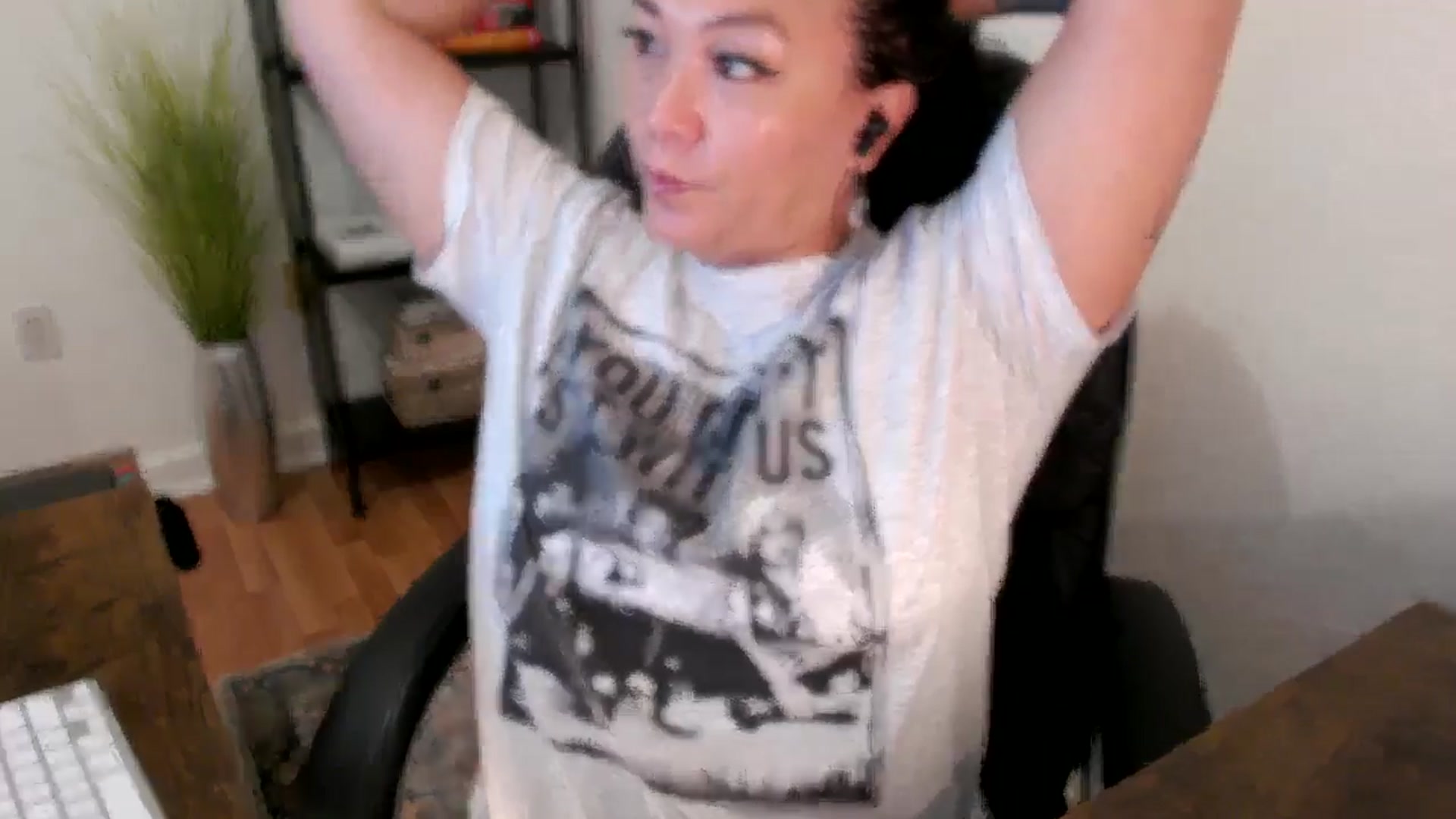 Gallery image thumbnail from MickaylaStar's myfreecams stream on, 01/14/2025, 17:28 image 17 of 20