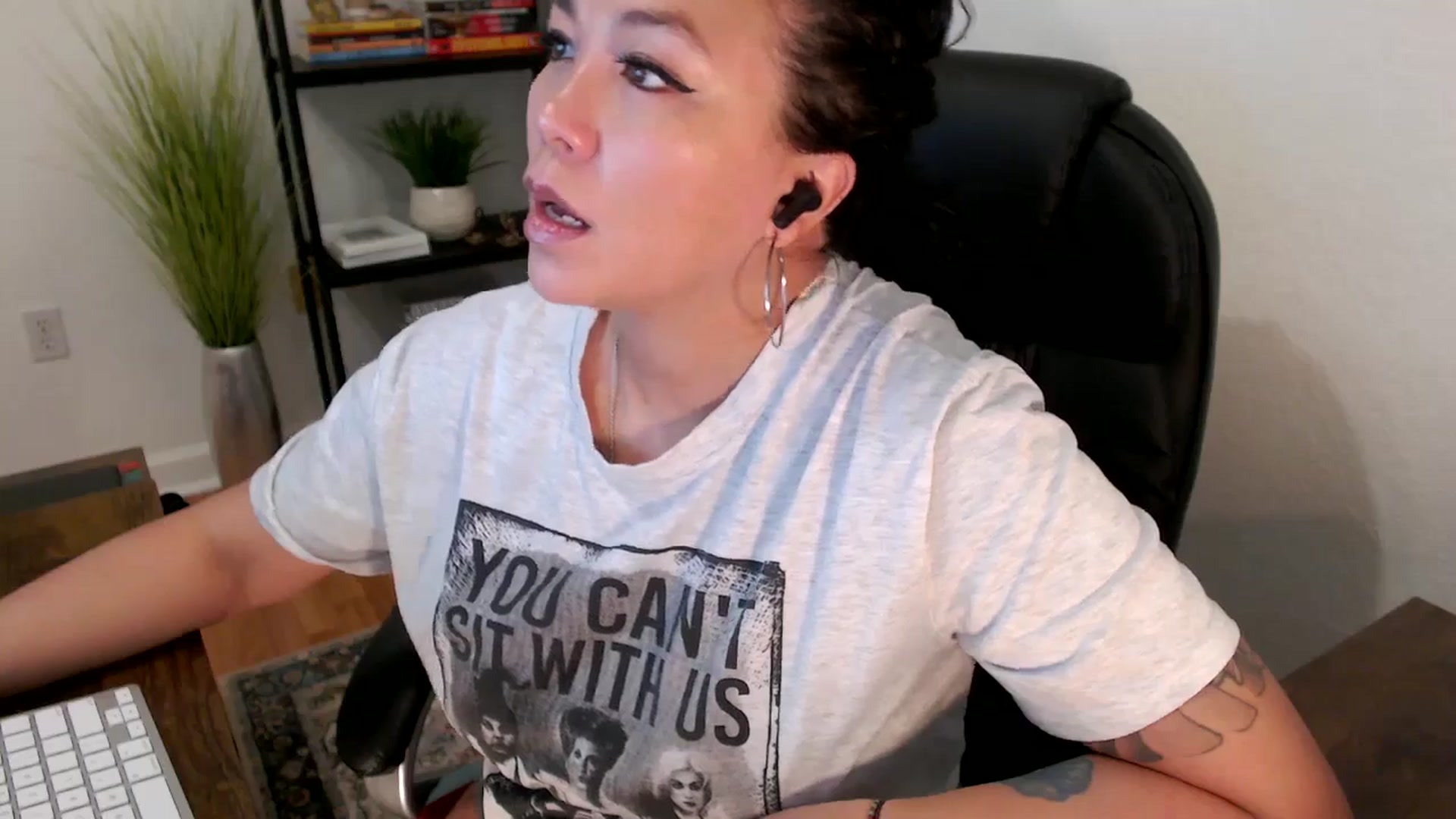 Gallery image thumbnail from MickaylaStar's myfreecams stream on, 01/14/2025, 17:28 image 20 of 20