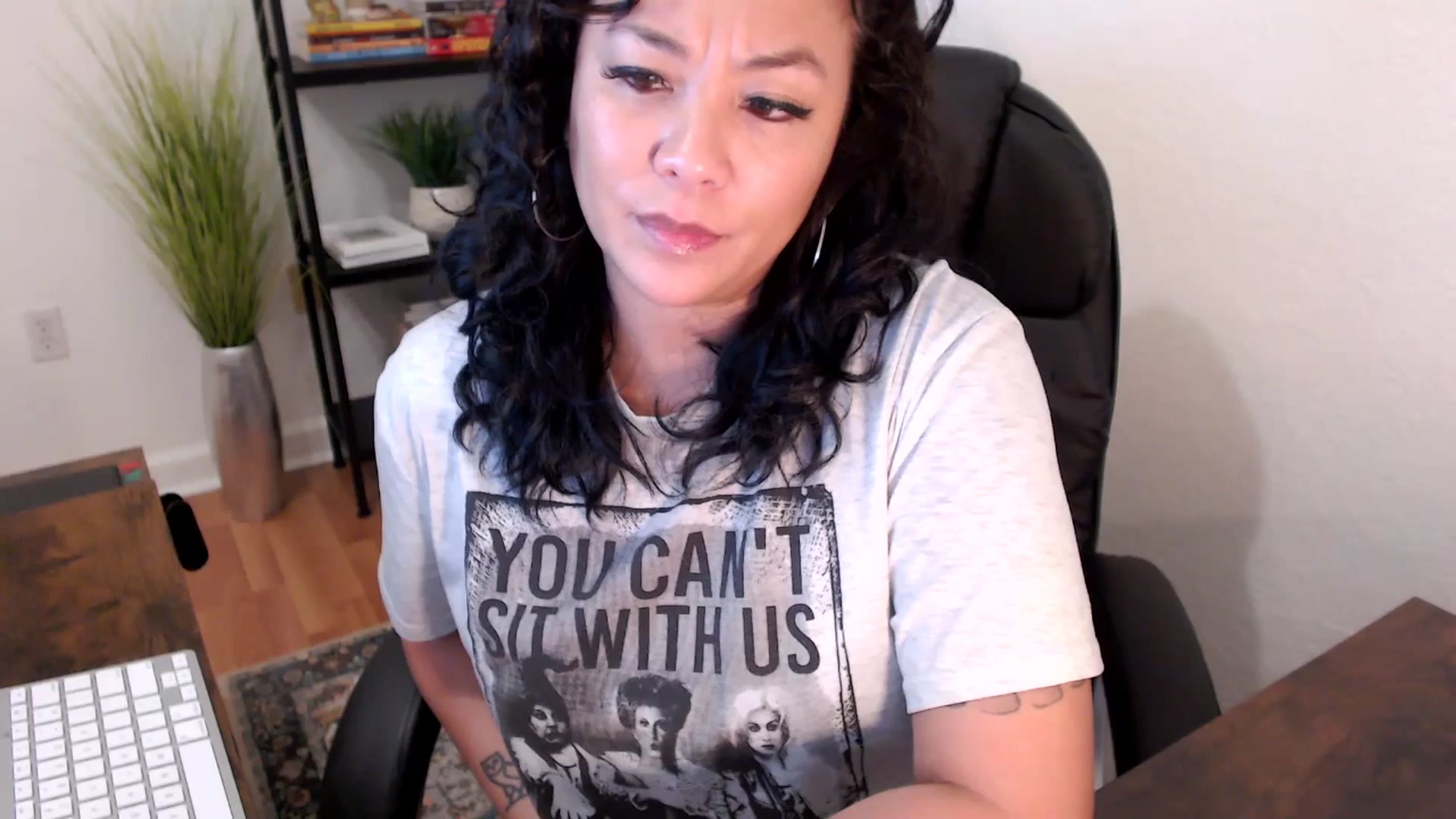 Gallery image thumbnail from MickaylaStar's myfreecams stream on, 01/14/2025, 19:15 image 20 of 20