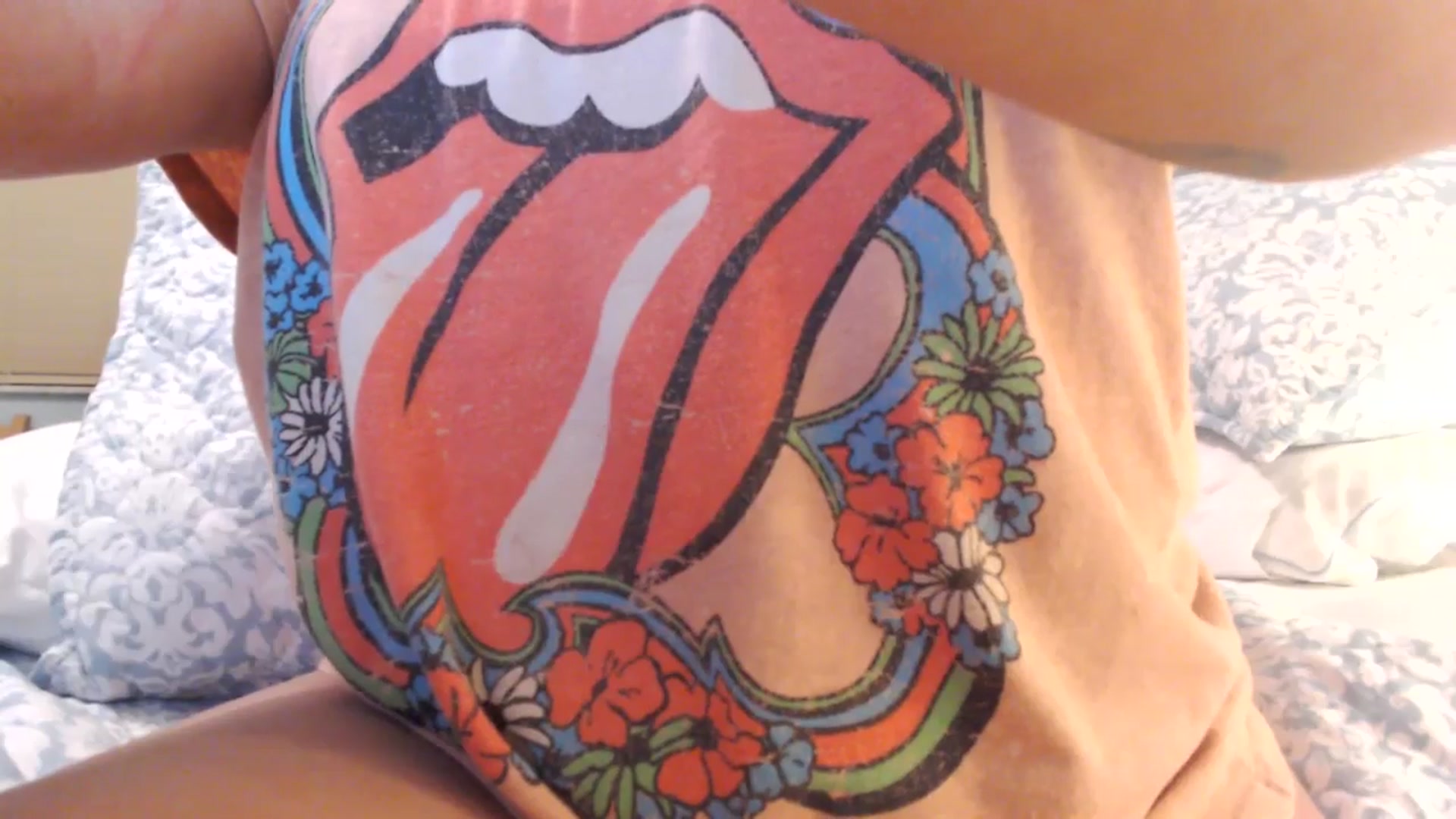 Gallery image thumbnail from MickaylaStar's myfreecams stream on, 01/15/2025, 03:45 image 13 of 20