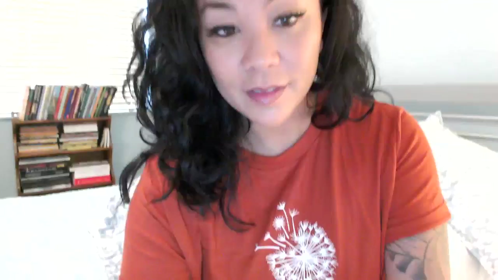 Gallery image thumbnail from MickaylaStar's myfreecams stream on, 01/16/2025, 18:55 image 10 of 20
