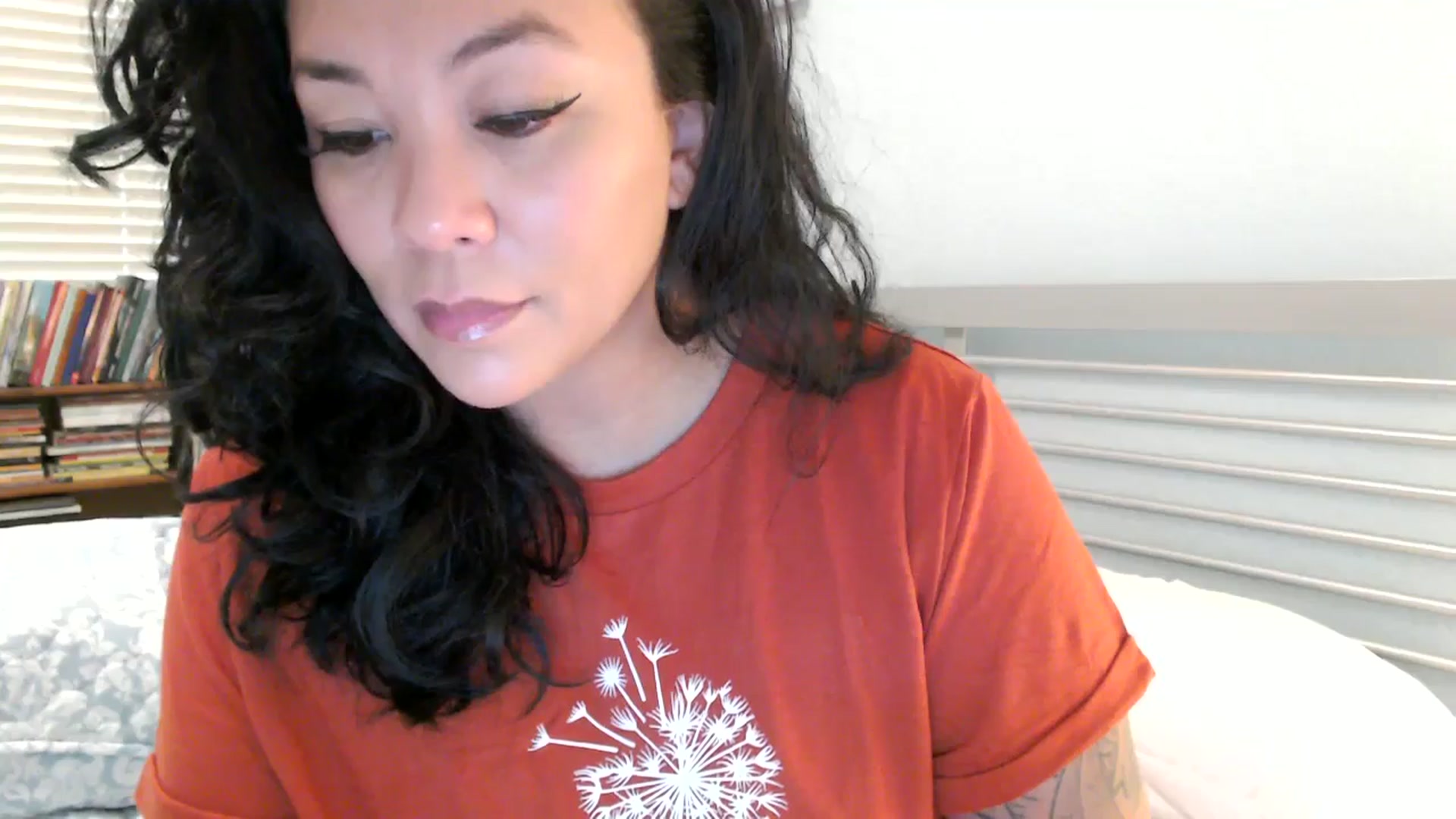 Gallery image thumbnail from MickaylaStar's myfreecams stream on, 01/16/2025, 20:52 image 3 of 20