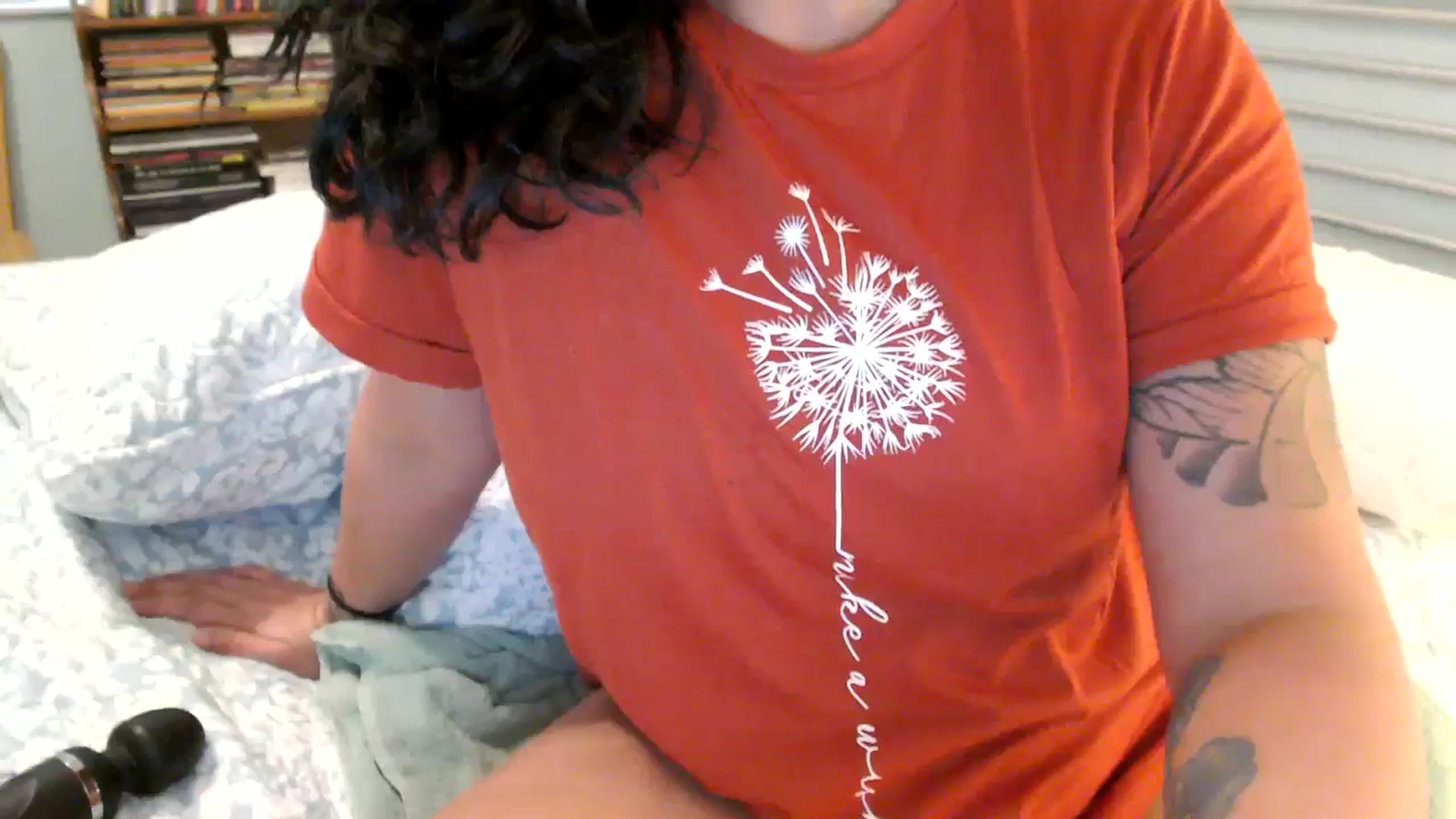 Gallery image thumbnail from MickaylaStar's myfreecams stream on, 01/16/2025, 20:52 image 16 of 20