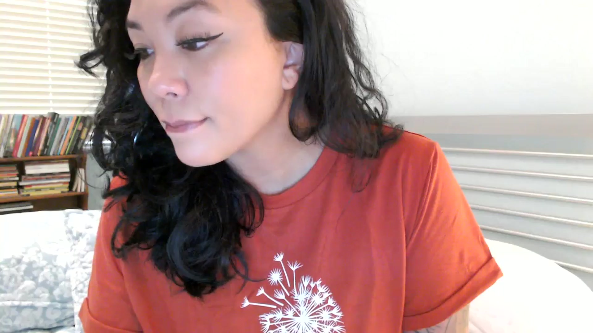Gallery image thumbnail from MickaylaStar's myfreecams stream on, 01/16/2025, 20:52 image 2 of 20