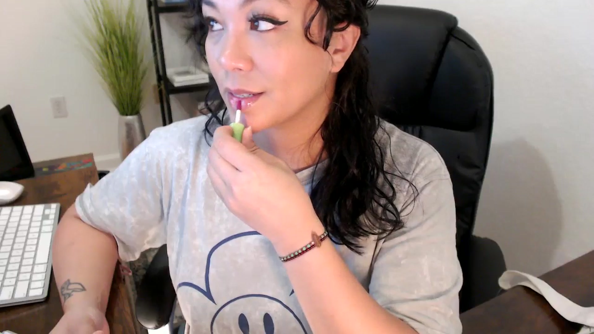 Gallery image thumbnail from MickaylaStar's myfreecams stream on, 01/17/2025, 17:25 image 15 of 20