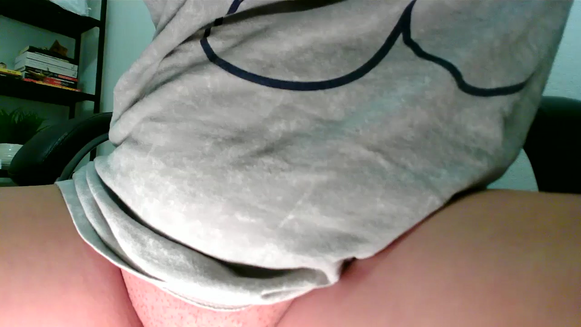 Gallery image thumbnail from MickaylaStar's myfreecams stream on, 01/17/2025, 21:19 image 10 of 20