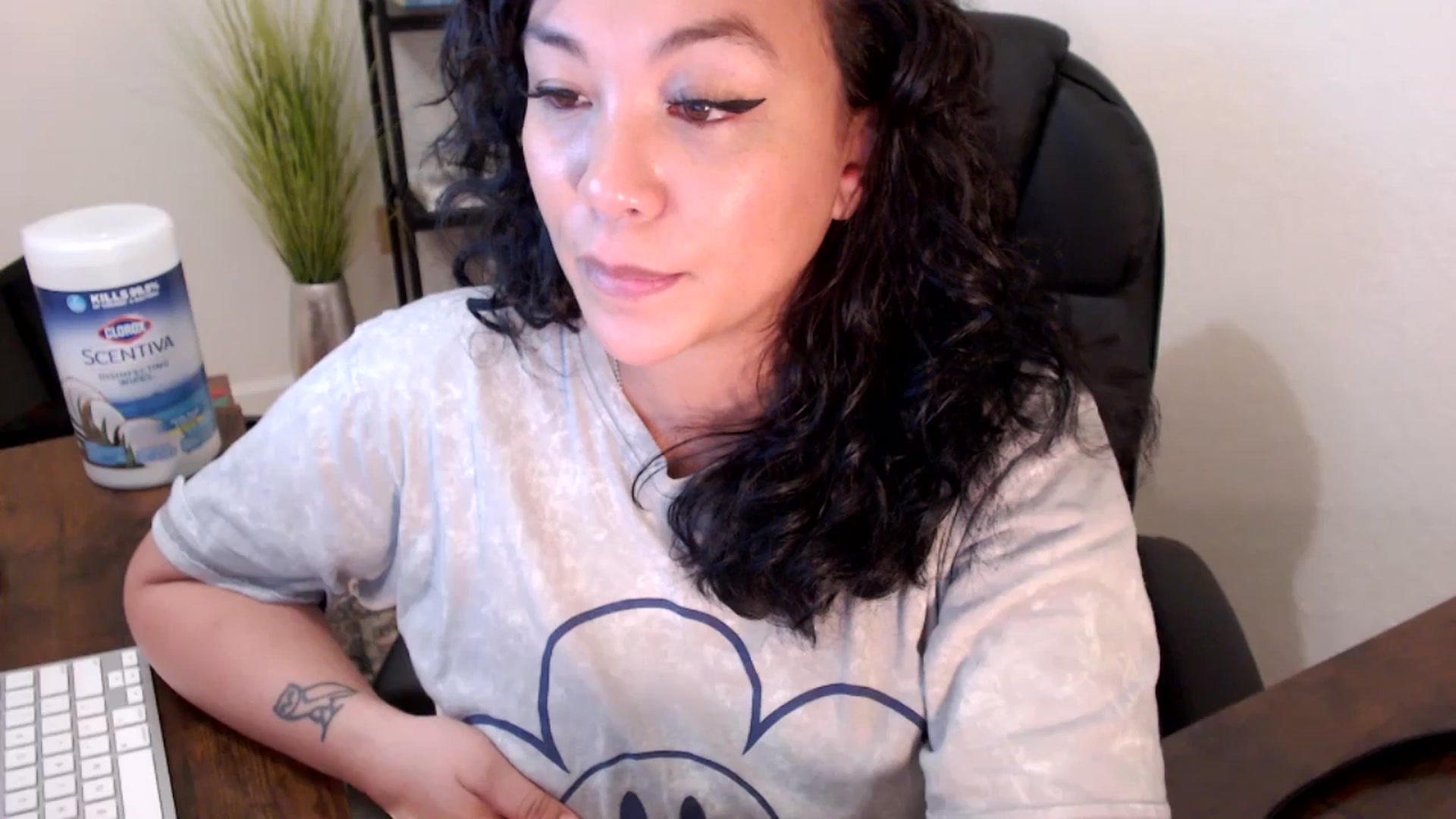 Gallery image thumbnail from MickaylaStar's myfreecams stream on, 01/17/2025, 21:55 image 18 of 20