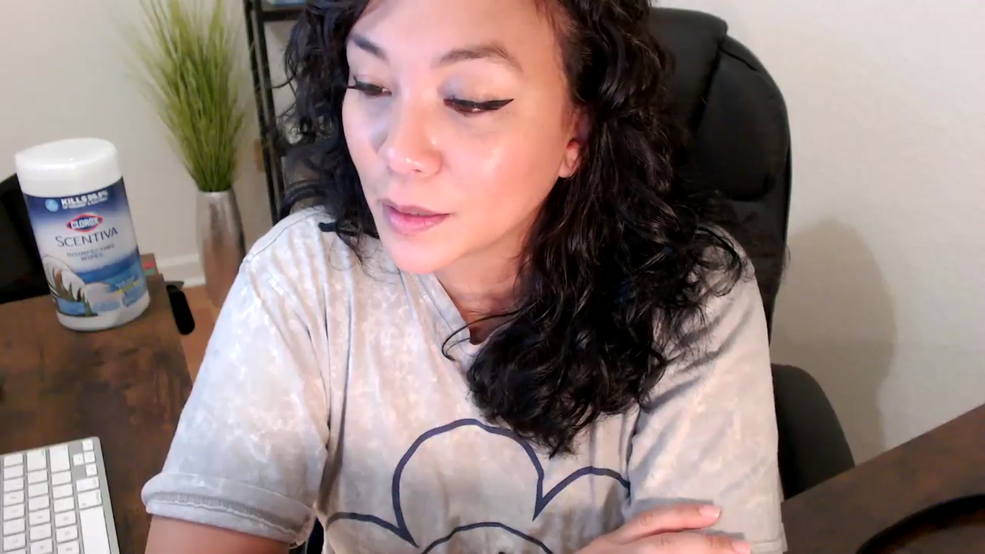 Gallery image thumbnail from MickaylaStar's myfreecams stream on, 01/17/2025, 21:55 image 19 of 20