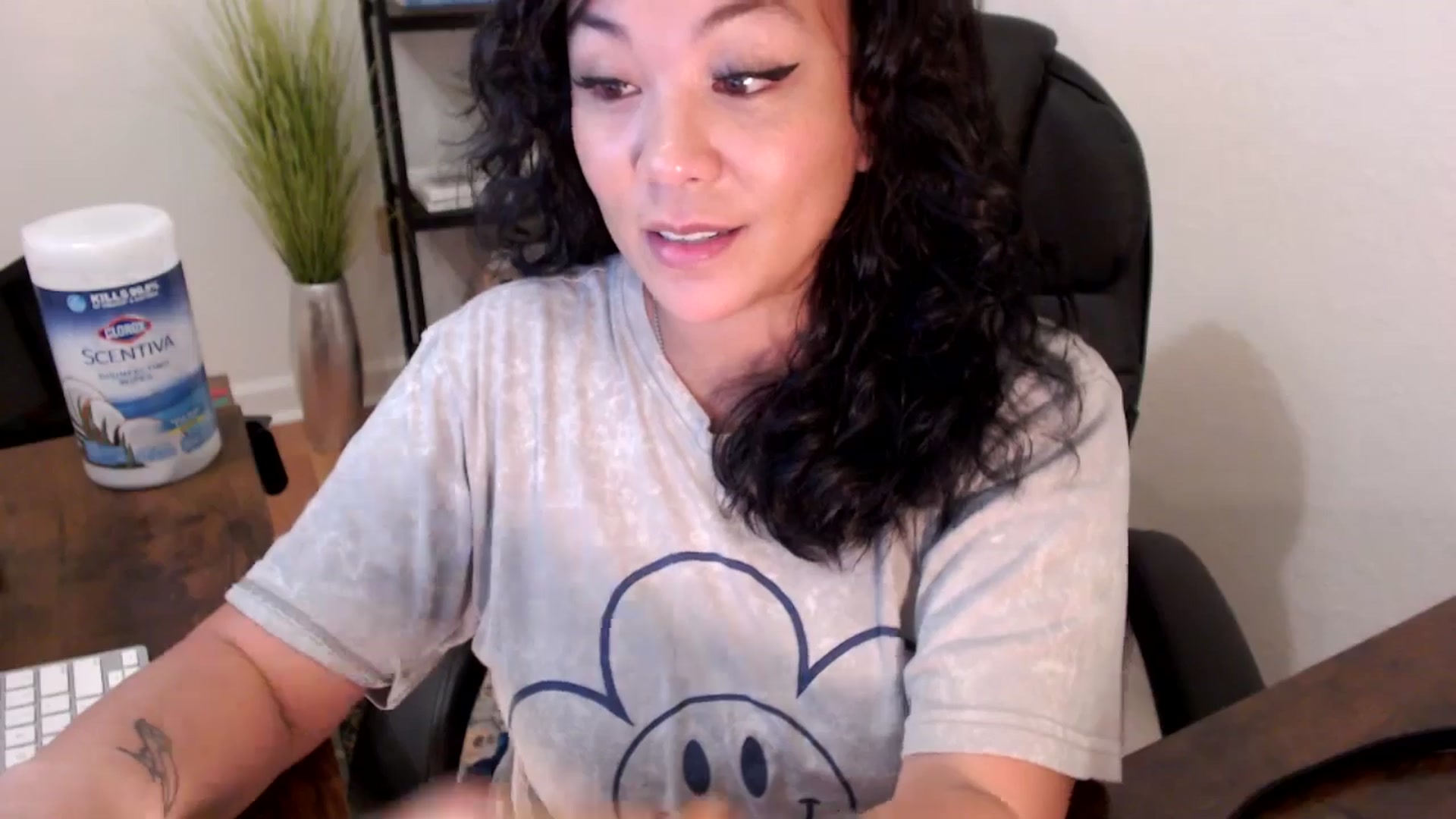 Gallery image thumbnail from MickaylaStar's myfreecams stream on, 01/17/2025, 21:55 image 14 of 20