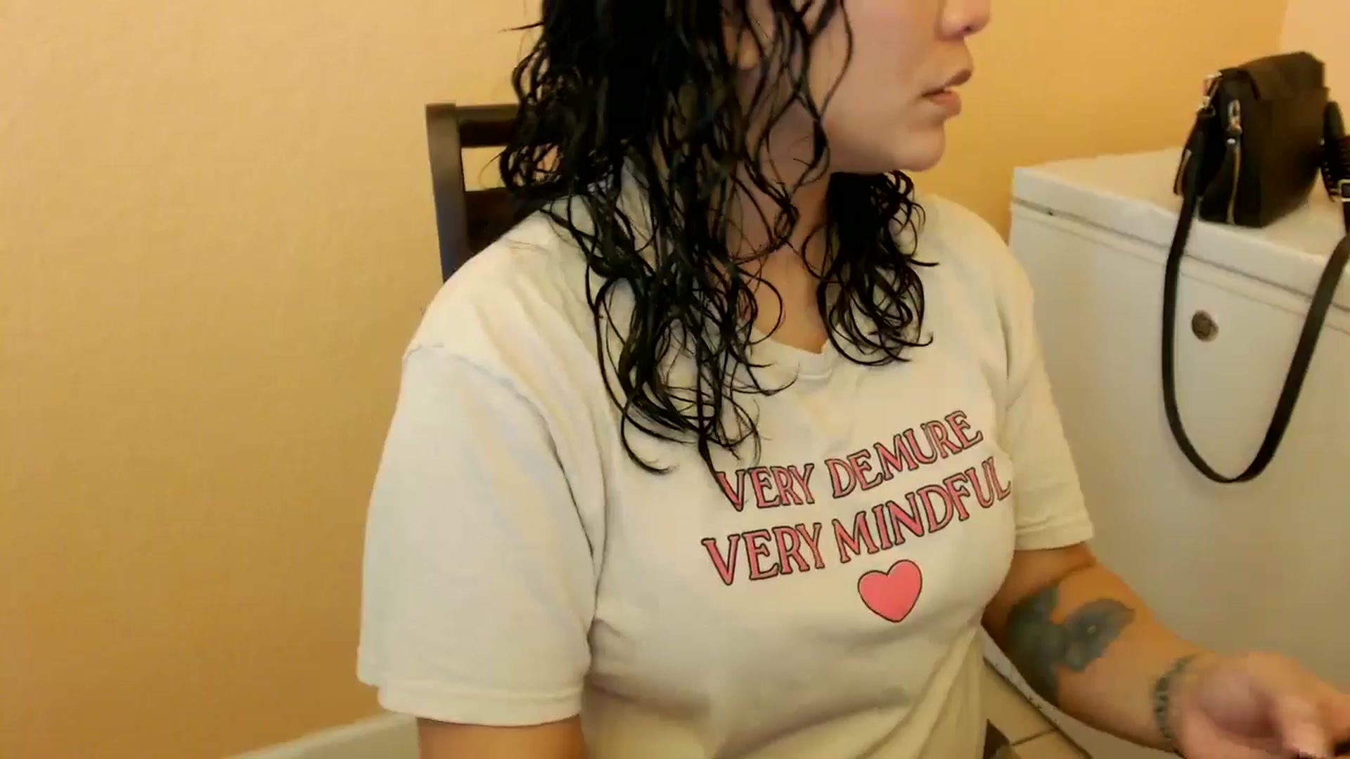 Gallery image thumbnail from MickaylaStar's myfreecams stream on, 01/18/2025, 16:44 image 9 of 20