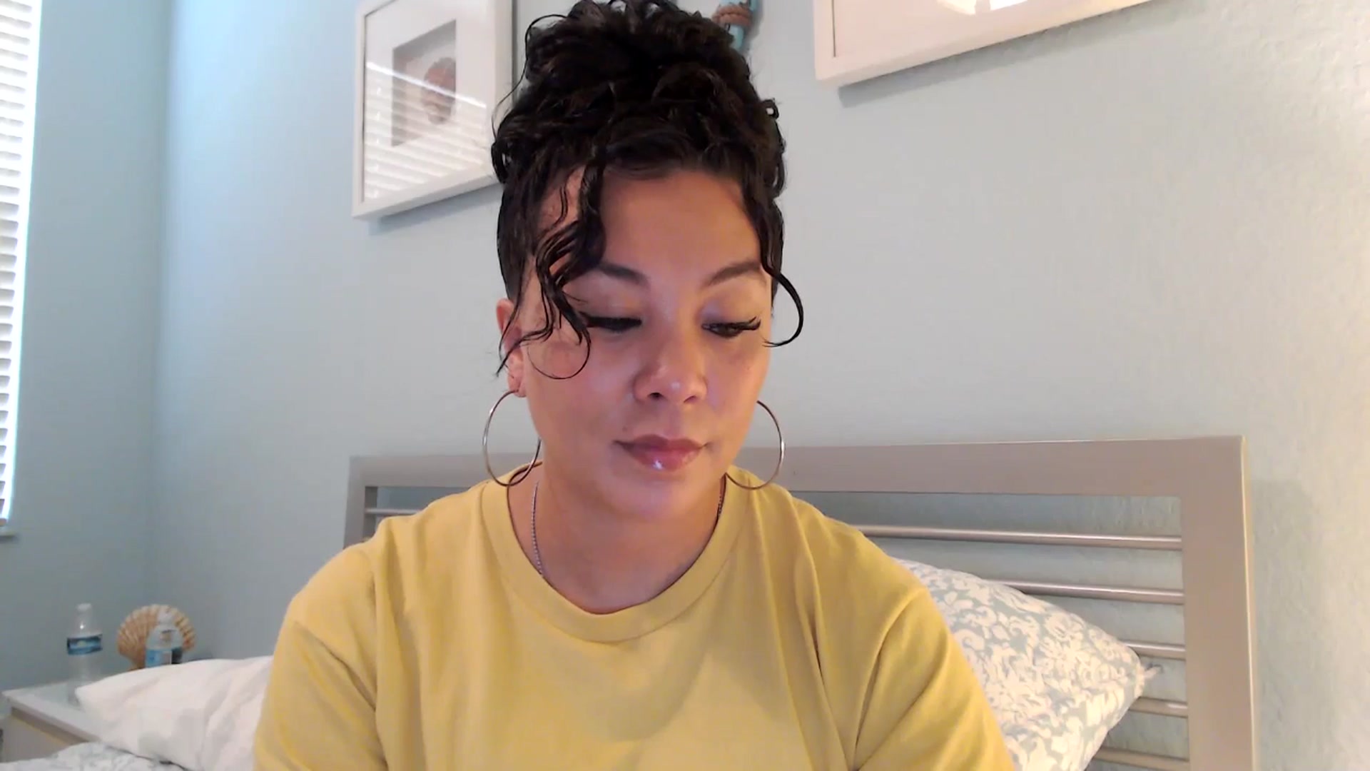 Gallery image thumbnail from MickaylaStar's myfreecams stream on, 01/18/2025, 19:44 image 8 of 20
