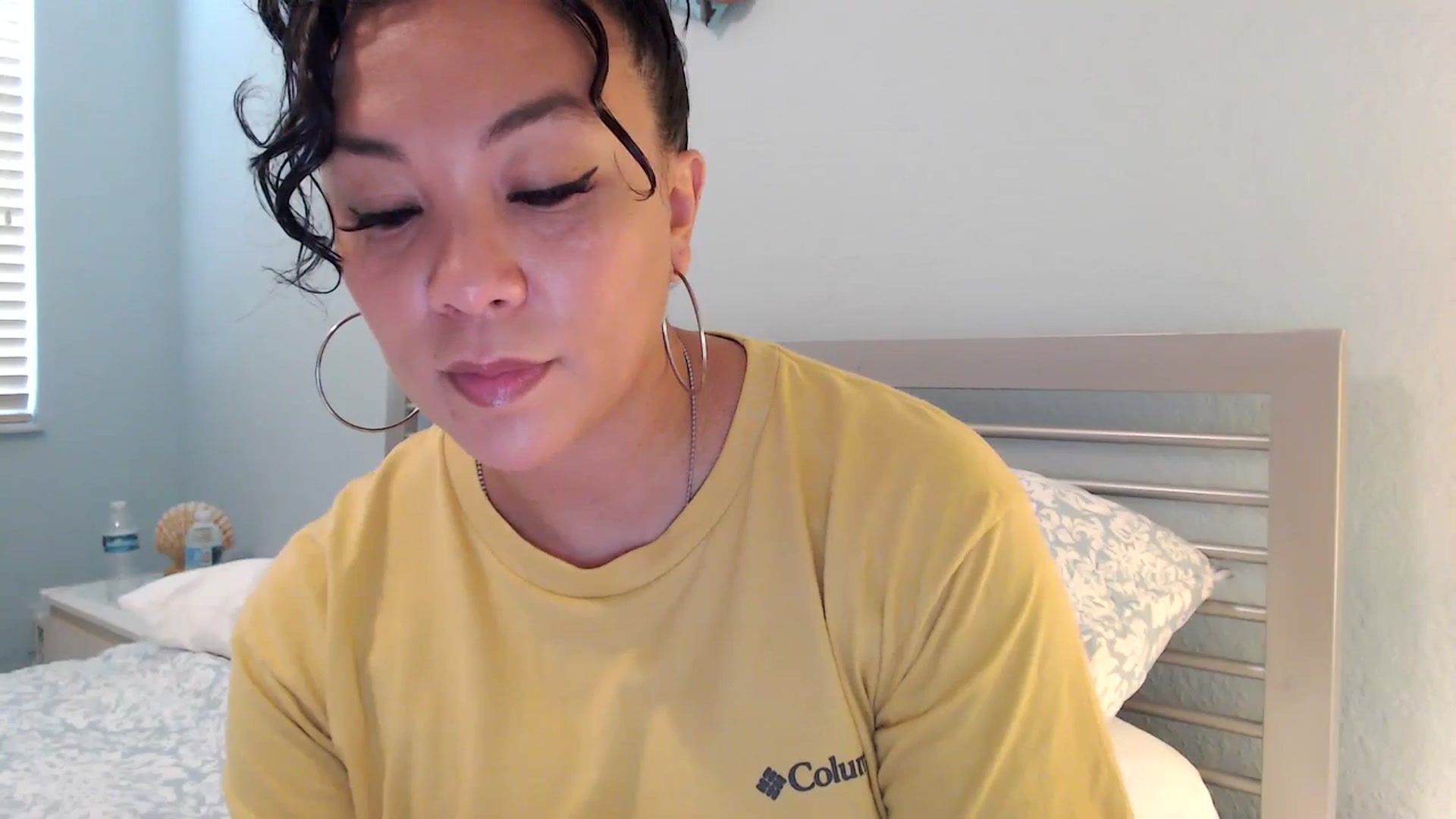 Gallery image thumbnail from MickaylaStar's myfreecams stream on, 01/18/2025, 20:28 image 13 of 20