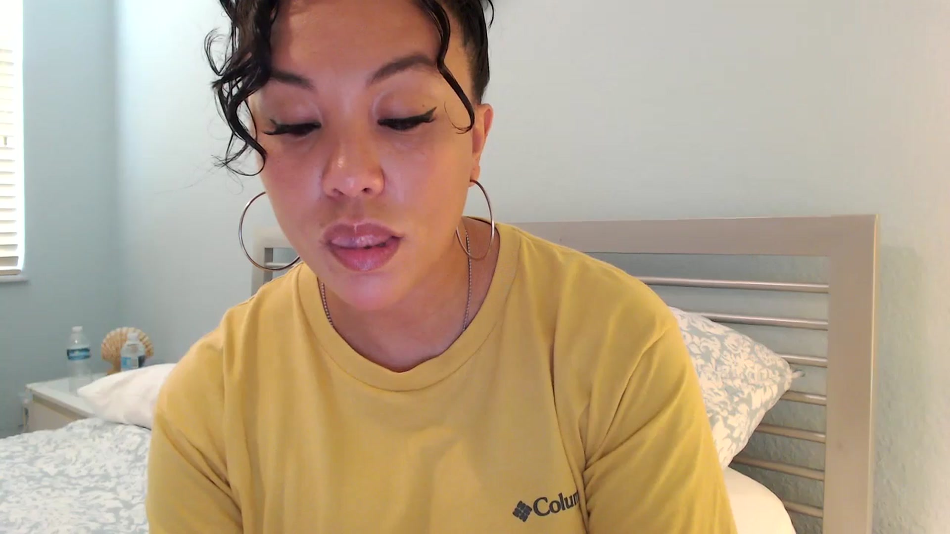 Gallery image thumbnail from MickaylaStar's myfreecams stream on, 01/18/2025, 20:28 image 14 of 20