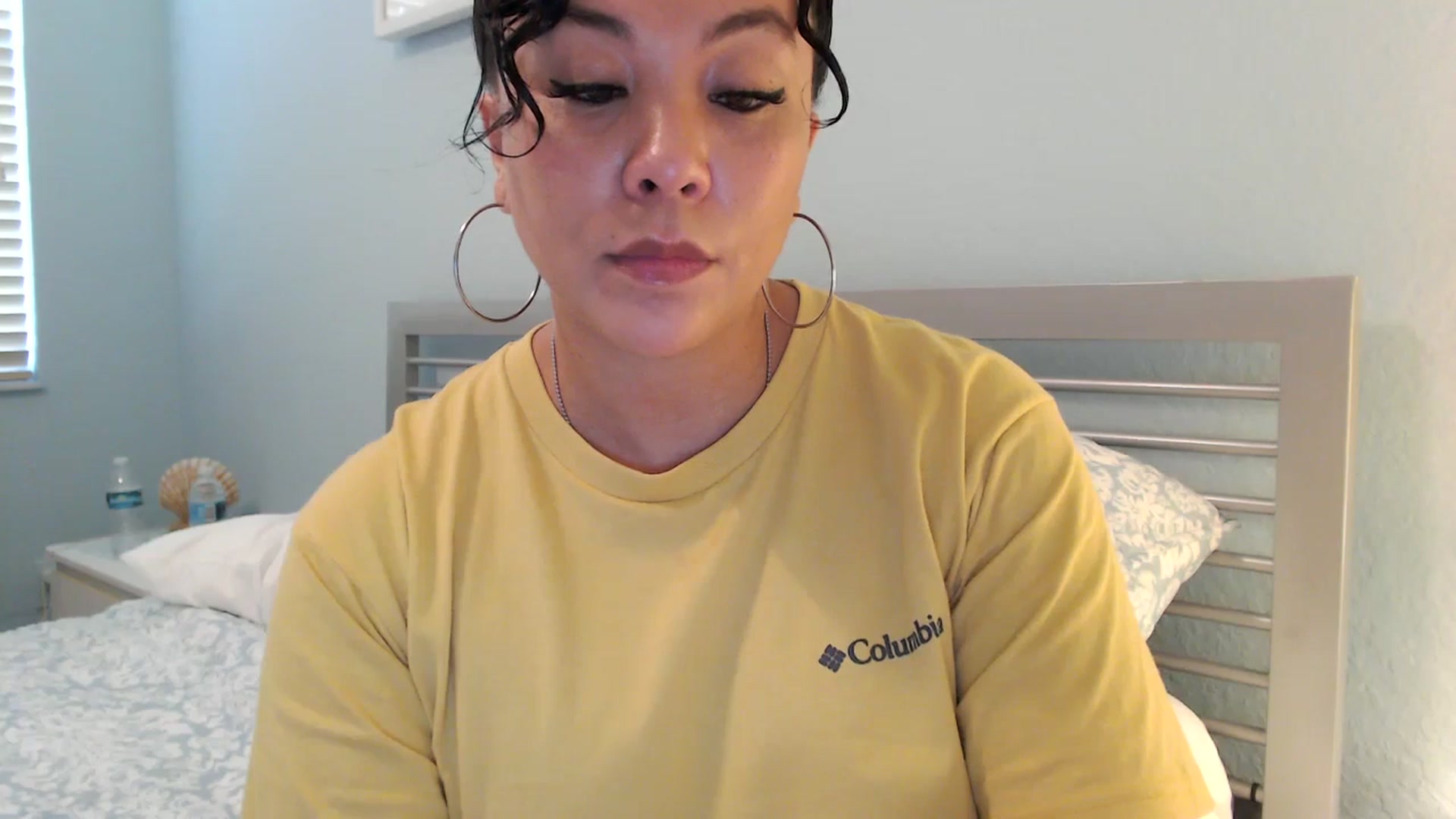 Gallery image thumbnail from MickaylaStar's myfreecams stream on, 01/18/2025, 20:28 image 20 of 20