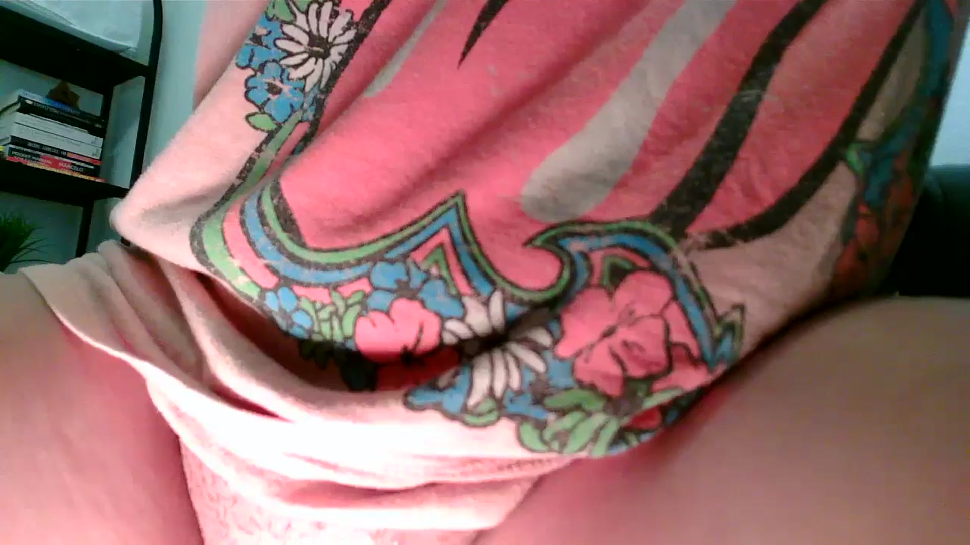 Gallery image thumbnail from MickaylaStar's myfreecams stream on, 01/21/2025, 22:19 image 20 of 20