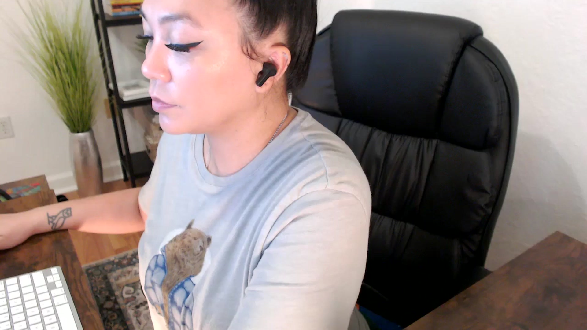 Gallery image thumbnail from MickaylaStar's myfreecams stream on, 01/22/2025, 17:30 image 9 of 20