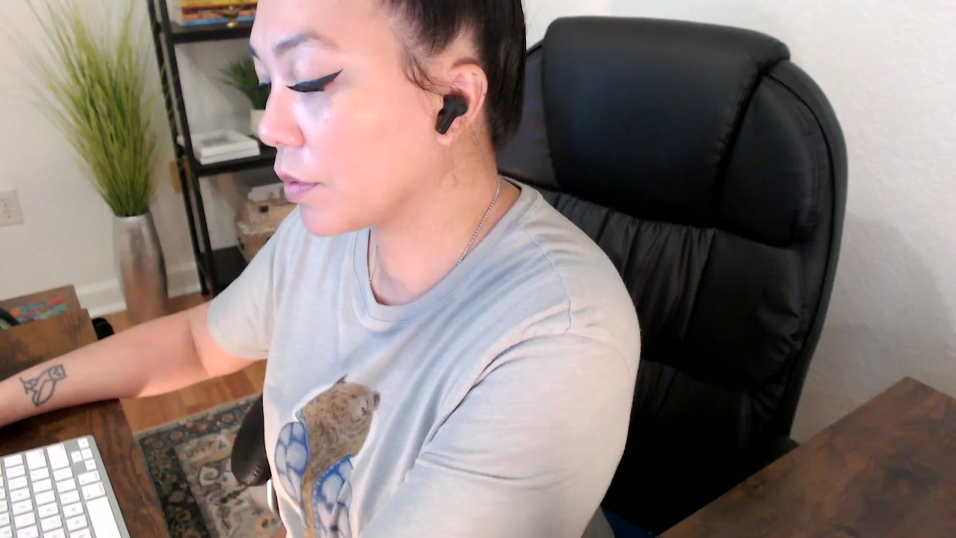 Gallery image thumbnail from MickaylaStar's myfreecams stream on, 01/22/2025, 17:30 image 13 of 20