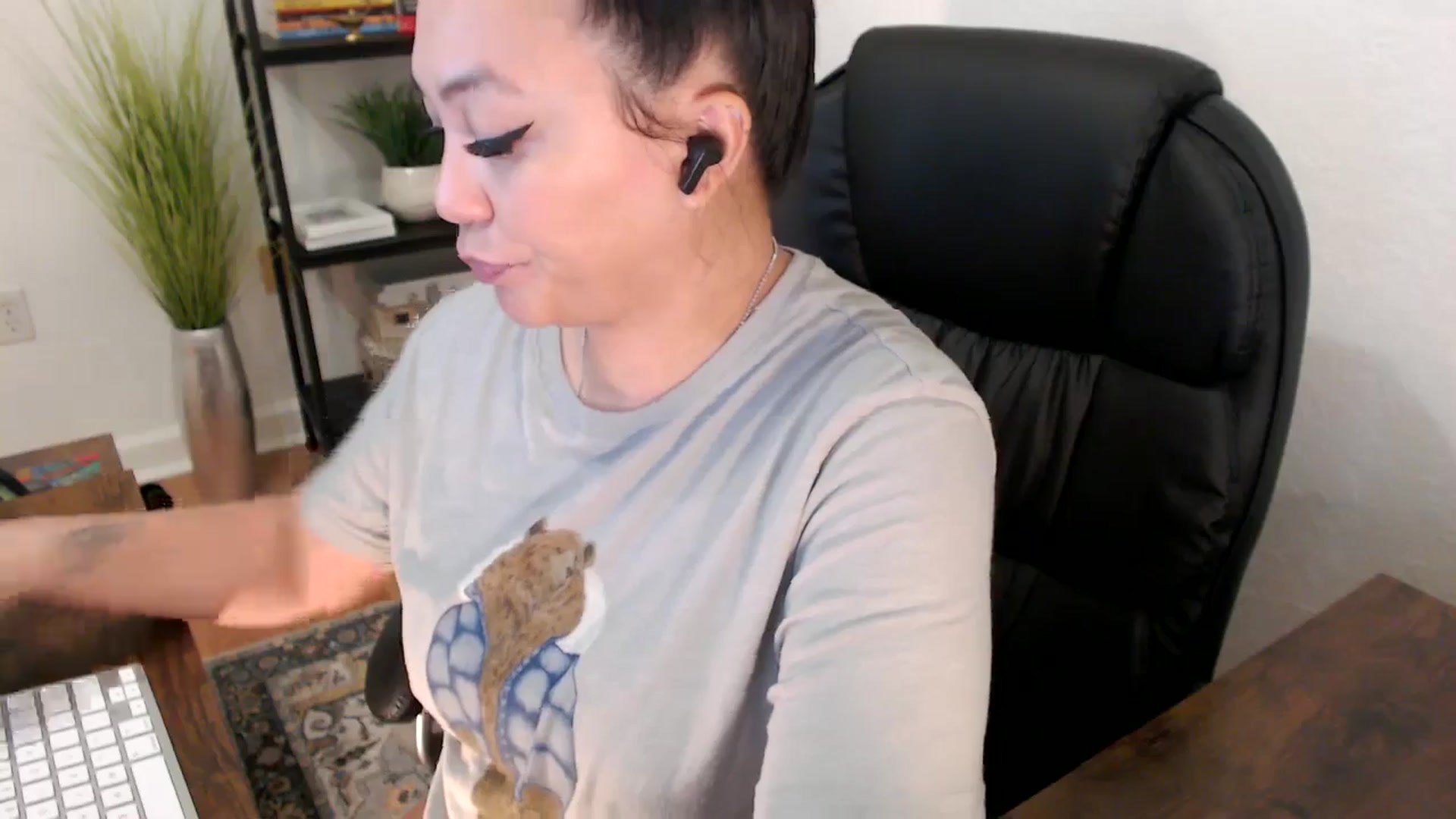 Gallery image thumbnail from MickaylaStar's myfreecams stream on, 01/22/2025, 17:30 image 11 of 20