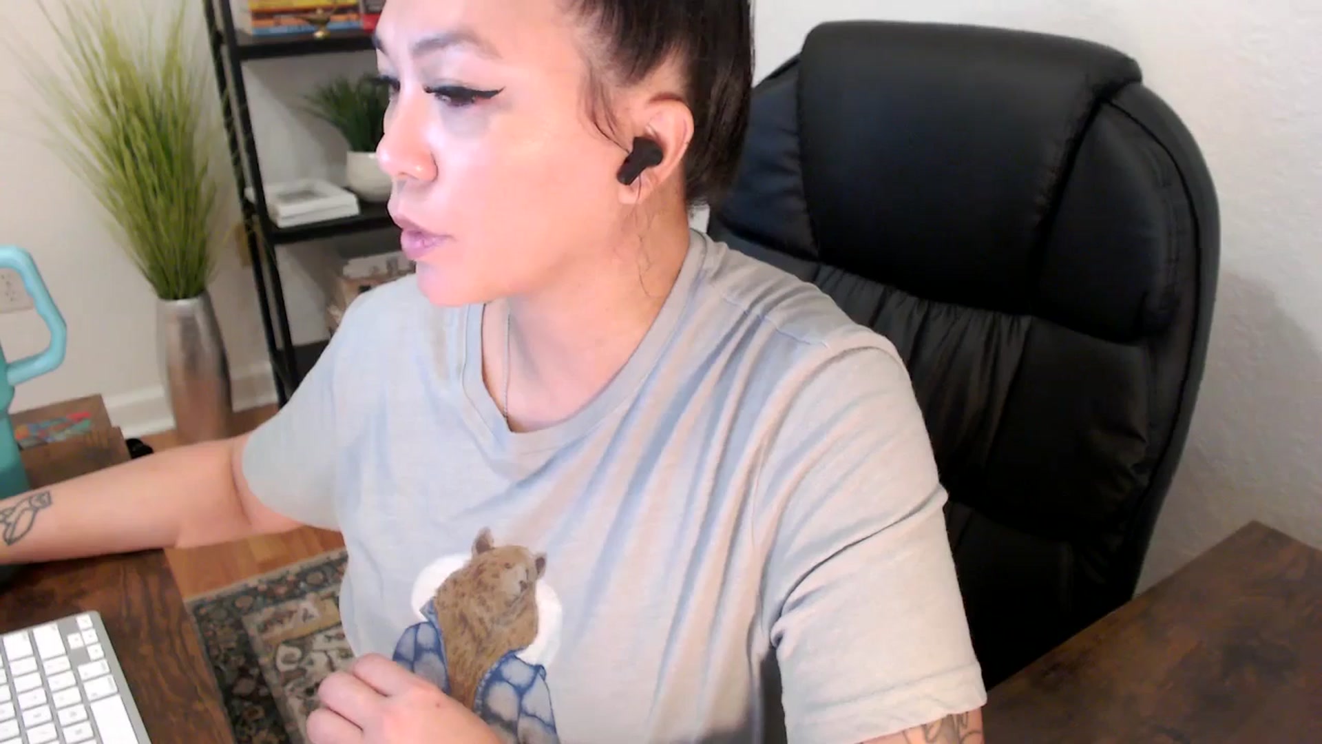 Gallery image thumbnail from MickaylaStar's myfreecams stream on, 01/22/2025, 19:01 image 7 of 20