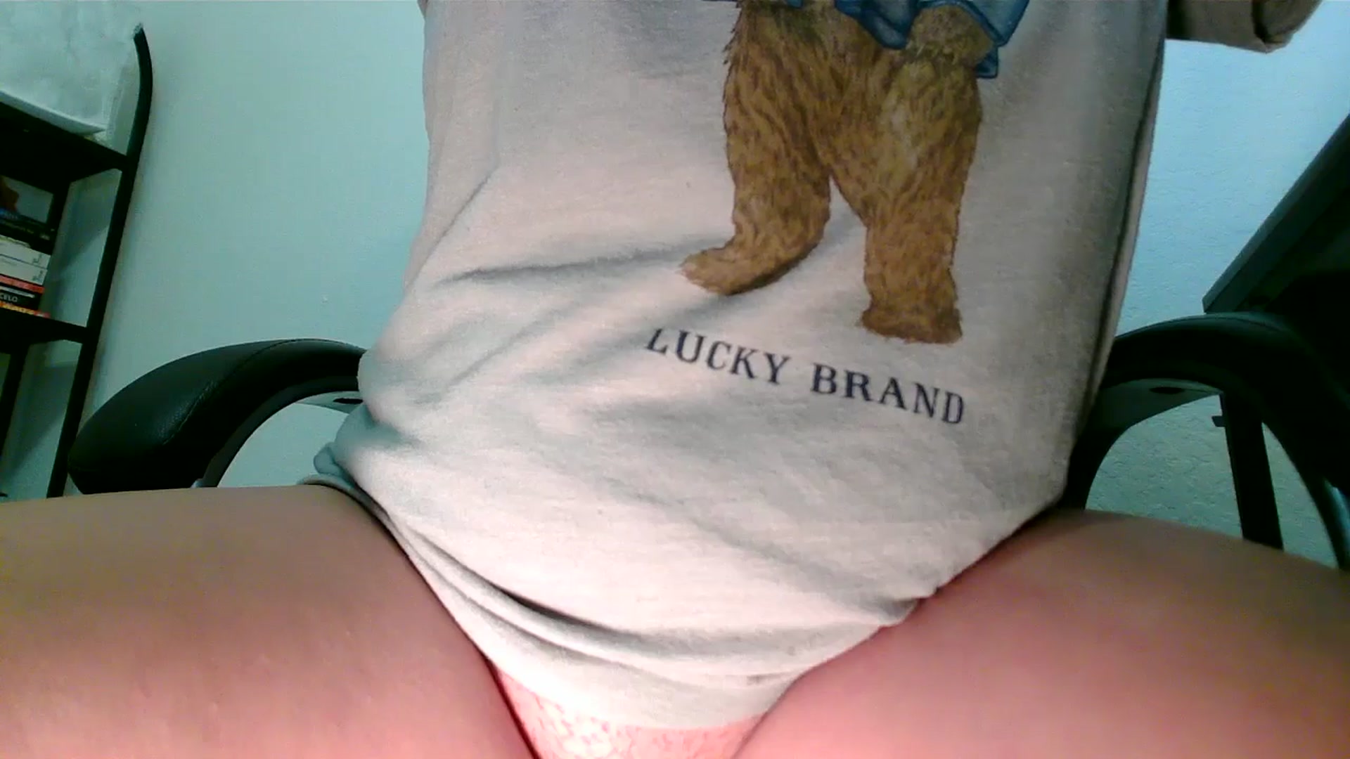 Gallery image thumbnail from MickaylaStar's myfreecams stream on, 01/22/2025, 19:51 image 19 of 20