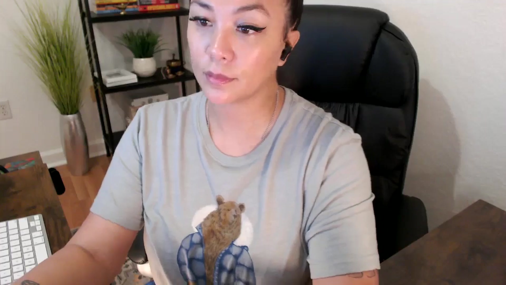 Gallery image thumbnail from MickaylaStar's myfreecams stream on, 01/22/2025, 19:51 image 18 of 20