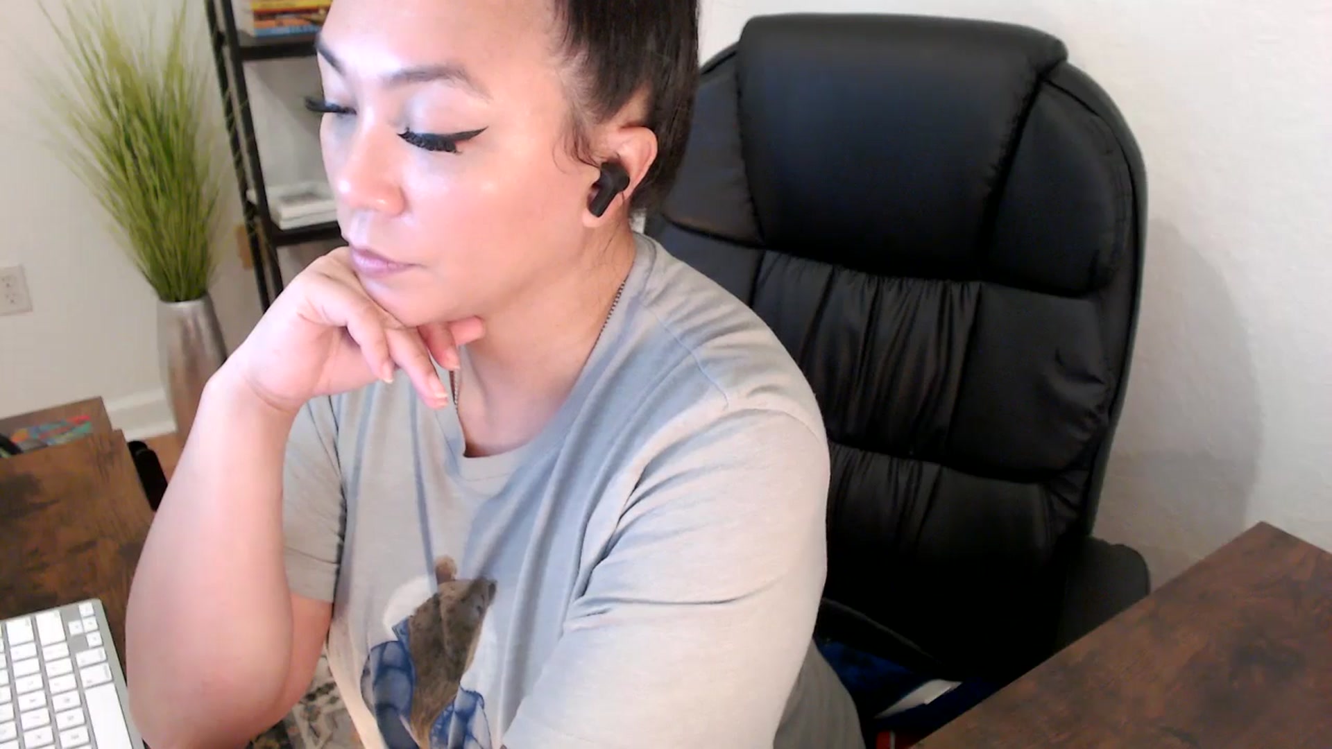 Gallery image thumbnail from MickaylaStar's myfreecams stream on, 01/22/2025, 20:53 image 15 of 20