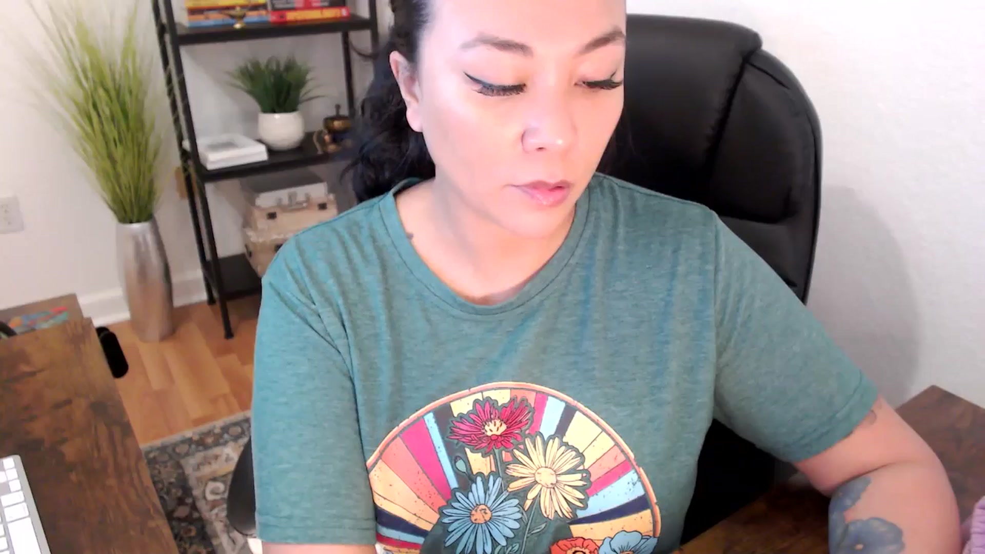 Gallery image thumbnail from MickaylaStar's myfreecams stream on, 01/23/2025, 17:08 image 3 of 20