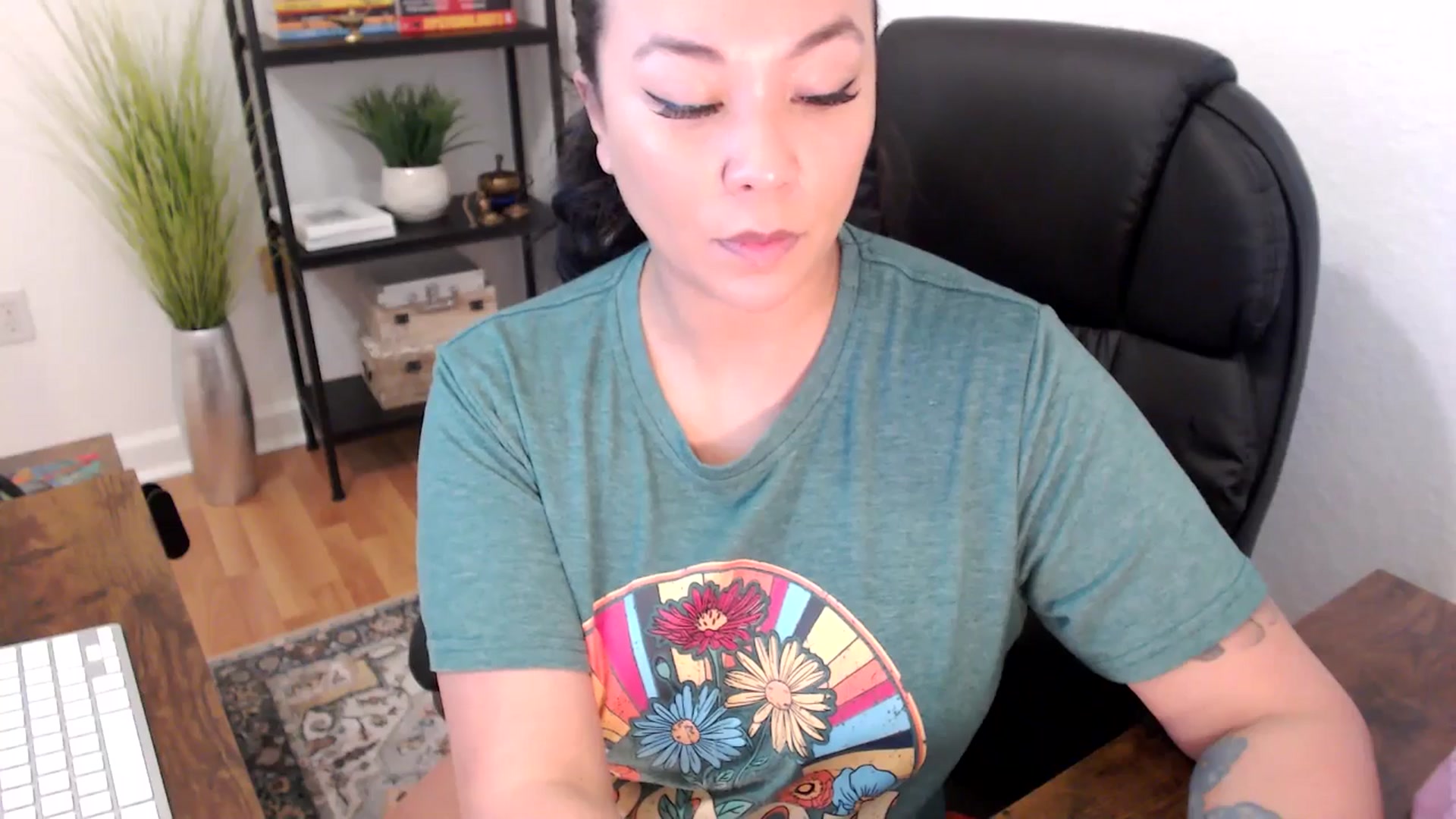 Gallery image thumbnail from MickaylaStar's myfreecams stream on, 01/23/2025, 17:08 image 13 of 20